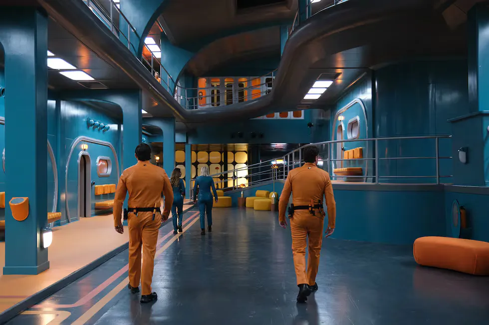 Netflix onthult releasedatum én eerste trailer van nieuwe rampenserie 'Billionaires’ Bunker'