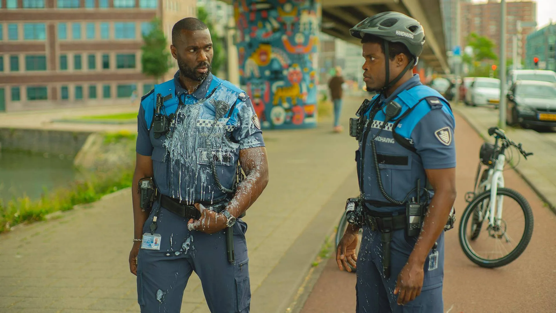 Nieuwe beelden en releasedatum onthuld van Nederlandse Netflix-film 'Bad Boa’s'