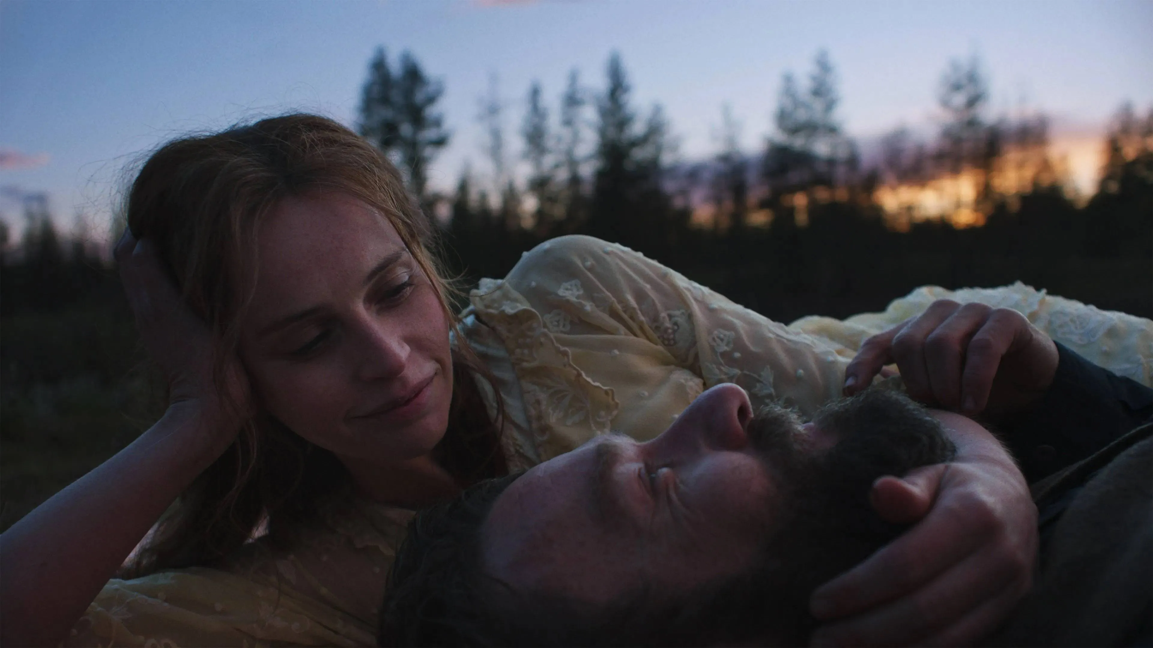 Netflix strikt de rechten van nieuw, historisch drama met Joel Edgerton en Felicity Jones