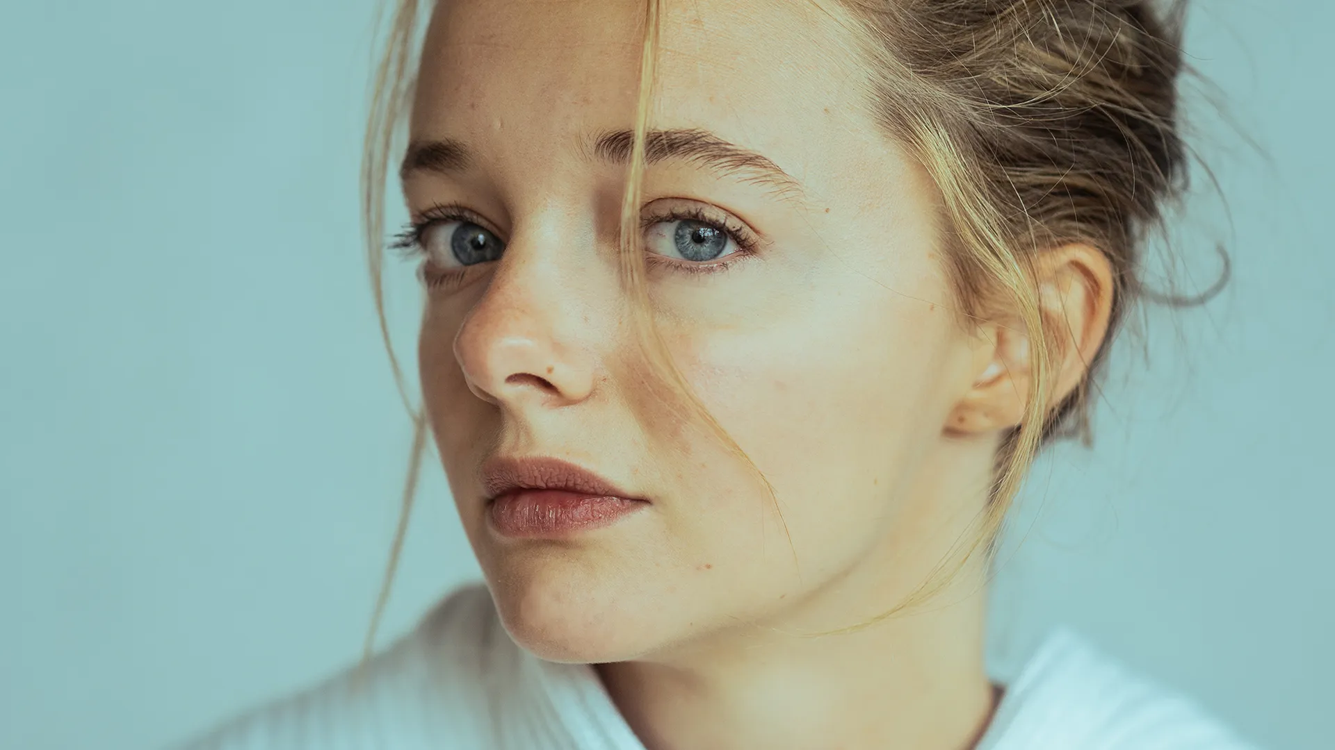 Nederlandse actrice Ellie de Lange voegt zich bij de cast van Netflix-serie '3 Body Problem'