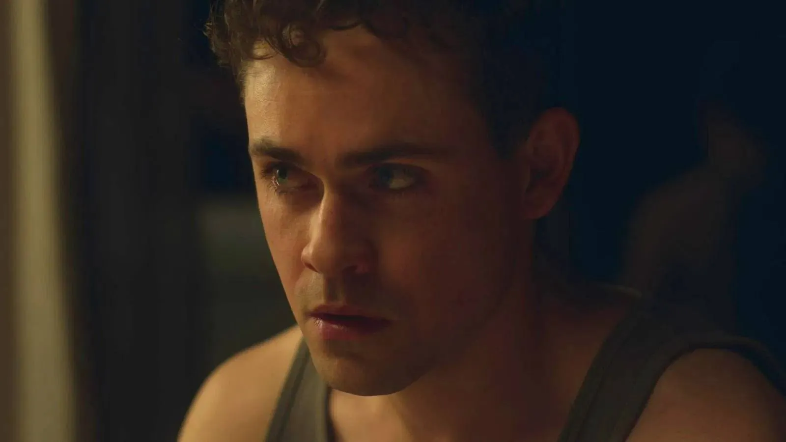 'Went Up the Hill' trailer: spannend spookverhaal met 'Stranger Things'-ster Dacre Montgomery