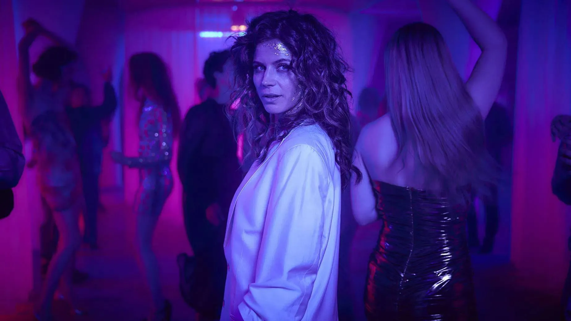 Nederlandse thriller met Bracha van Doesburgh en Elise Schaap vanaf vandaag terug op Netflix