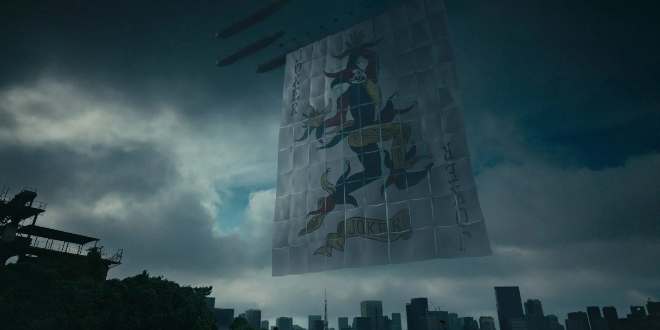 Netflix onthult intense officiële trailer voor nieuw seizoen van hitserie 'Alice in Borderland'