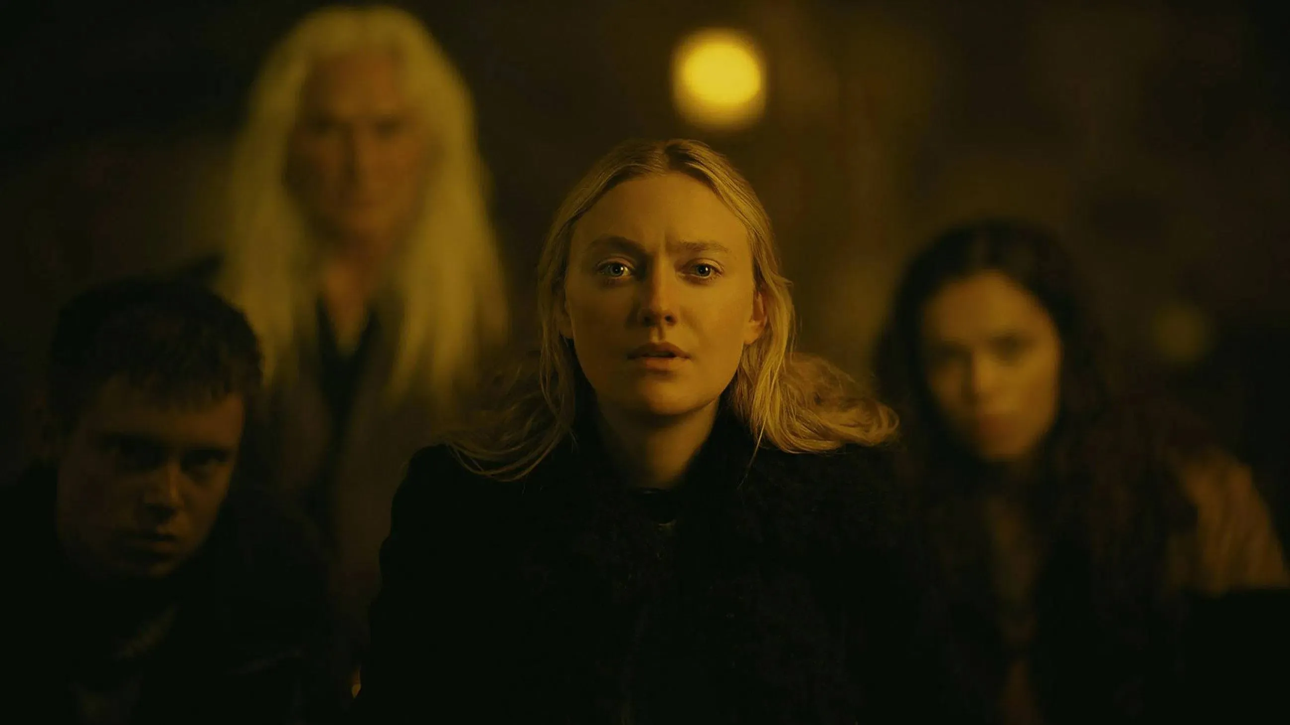 Netflix-kijkers sterk verdeeld over mysterieuze horrorfilm met Dakota Fanning: "tegenvaller!"