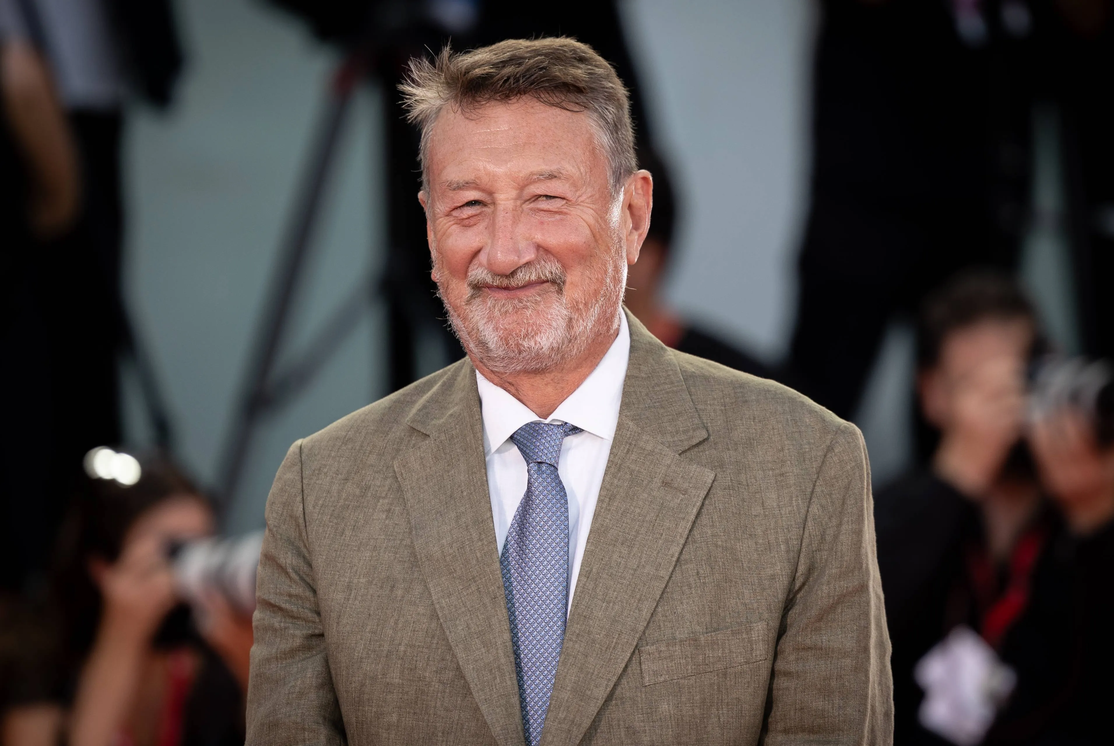 'Peaky Blinders'-maker Steven Knight schrijft scenario voor nieuwe James Bond-film