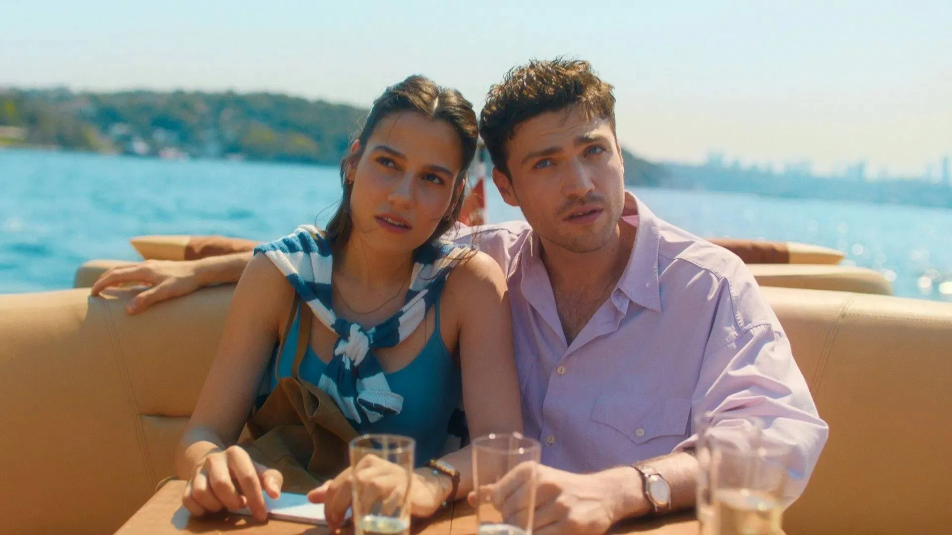 Nieuw romantisch drama gaat stijf aan kop als best bekeken Netflix-film van dit moment