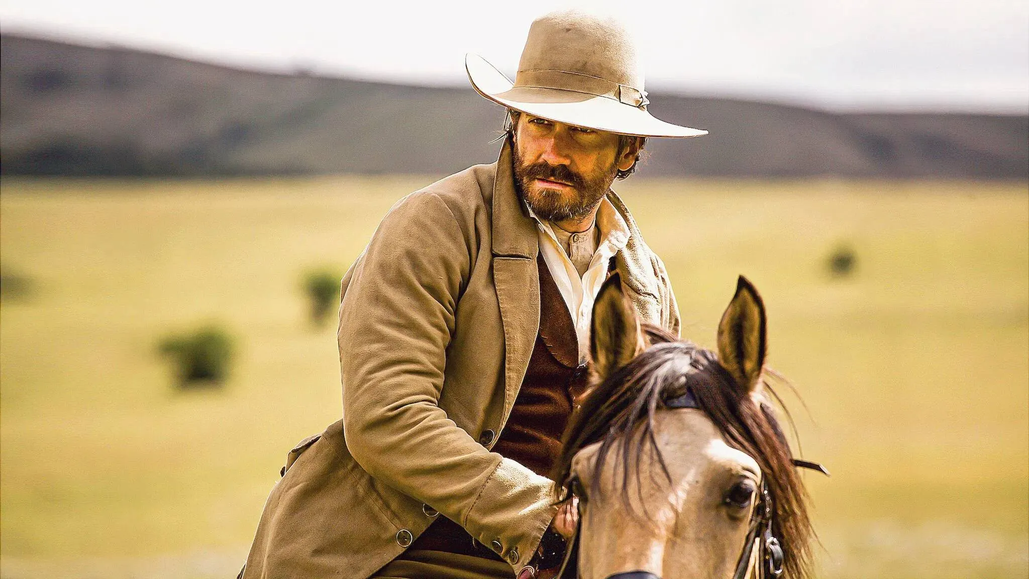Knallende western met Joaquin Phoenix en Jake Gyllenhaal is zéér de moeite waard: "Uitbundig!"