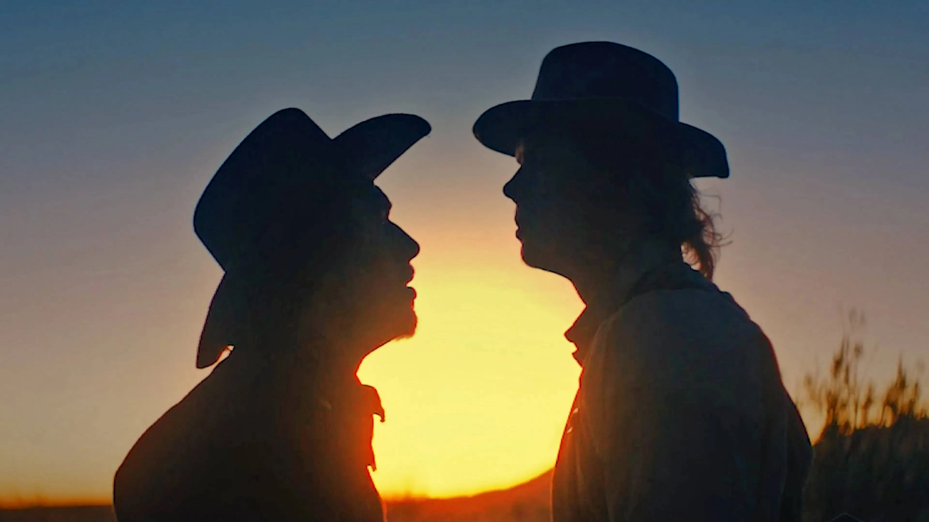 'The War Between' trailer: nieuwe western met 'Chicago Med'-acteur Damian Conrad-Davis