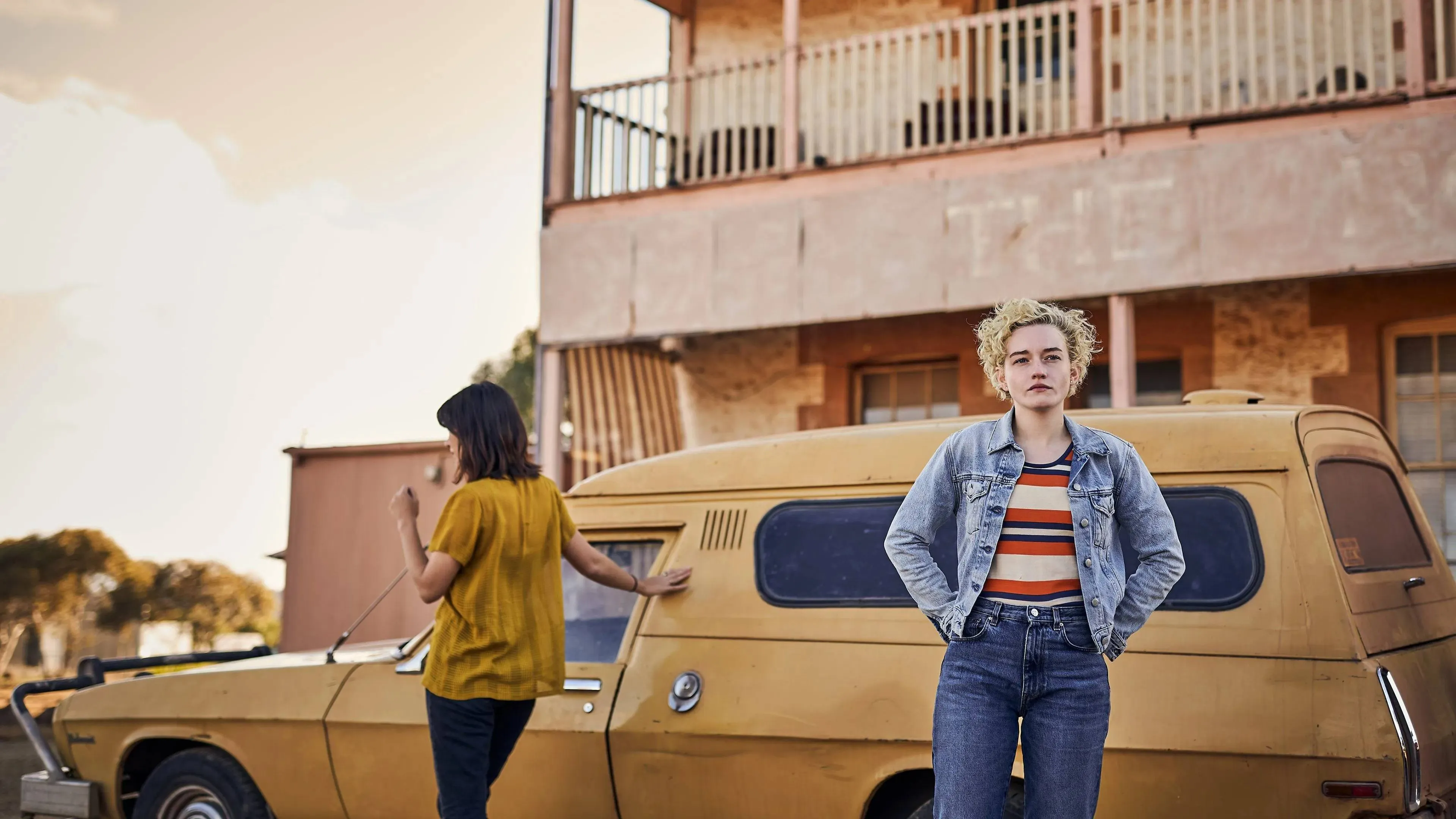 Duistere psychologische thriller met Julia Garner schiet na één dag de Netflix-top 10 binnen