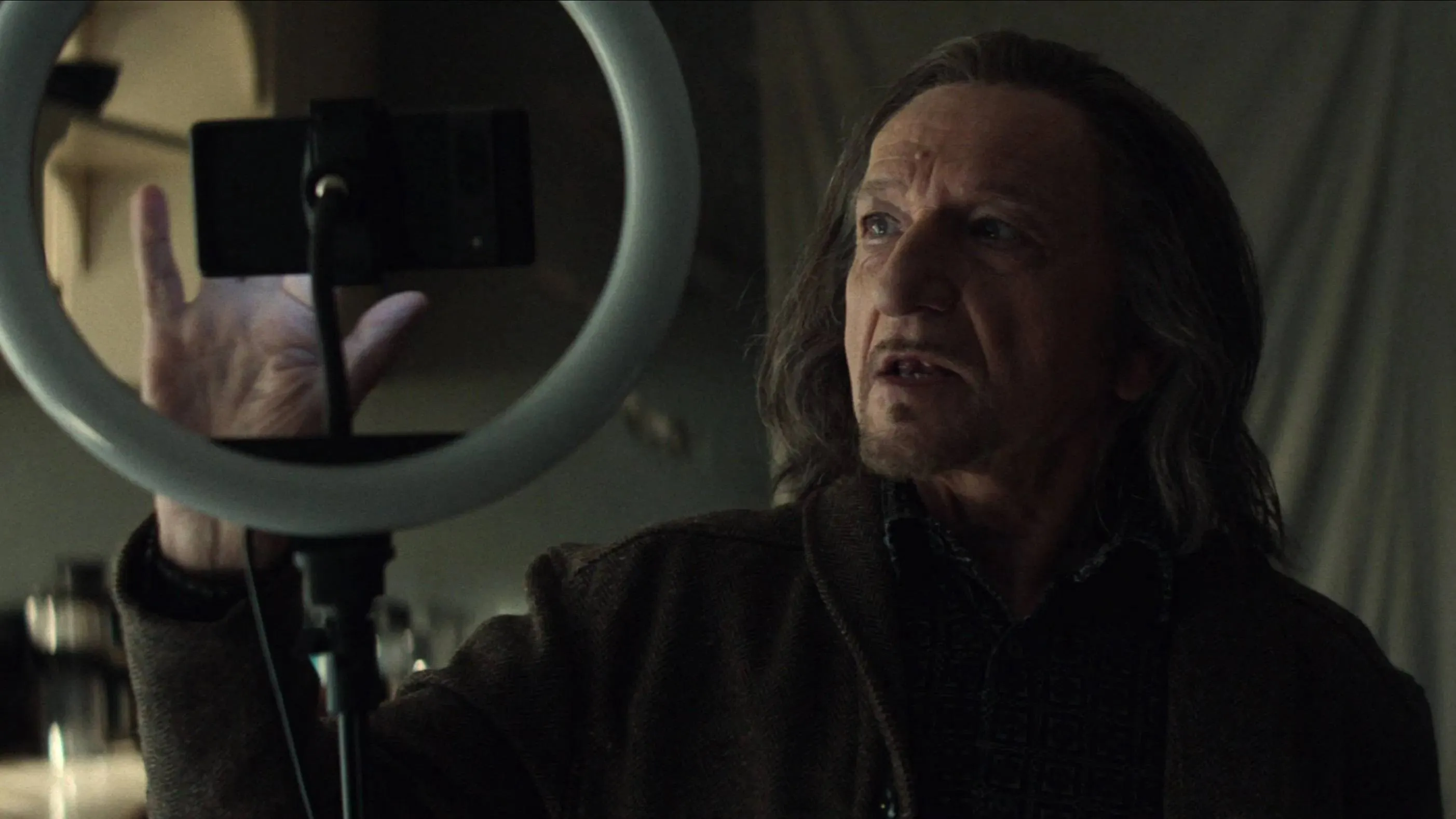 Nieuwe Marvel-serie met Ben Kingsley en Yahya Abdul-Mateen II vanaf vandaag te zien