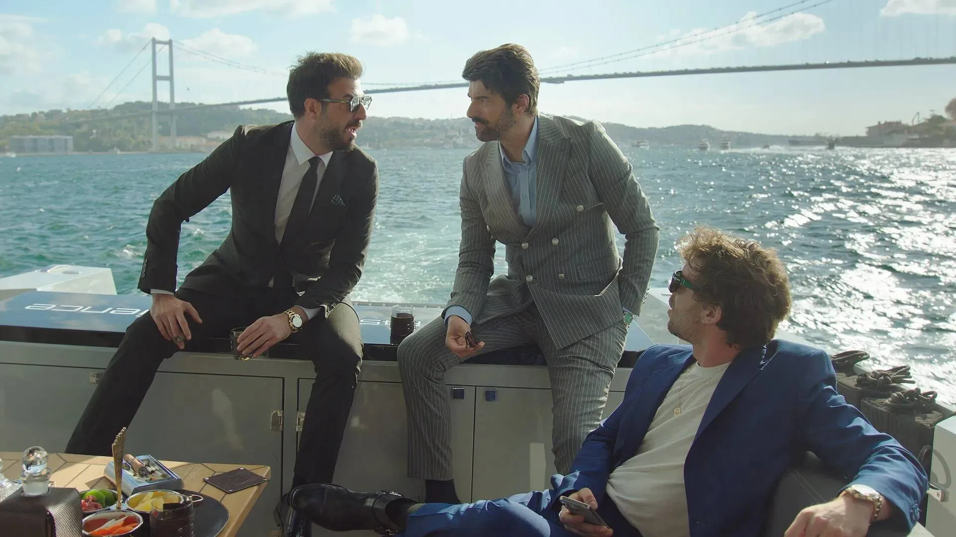 Netflix-kijkers aan de buis gekluisterd door nieuwe dramaserie: "Een genoegen om te kijken!"