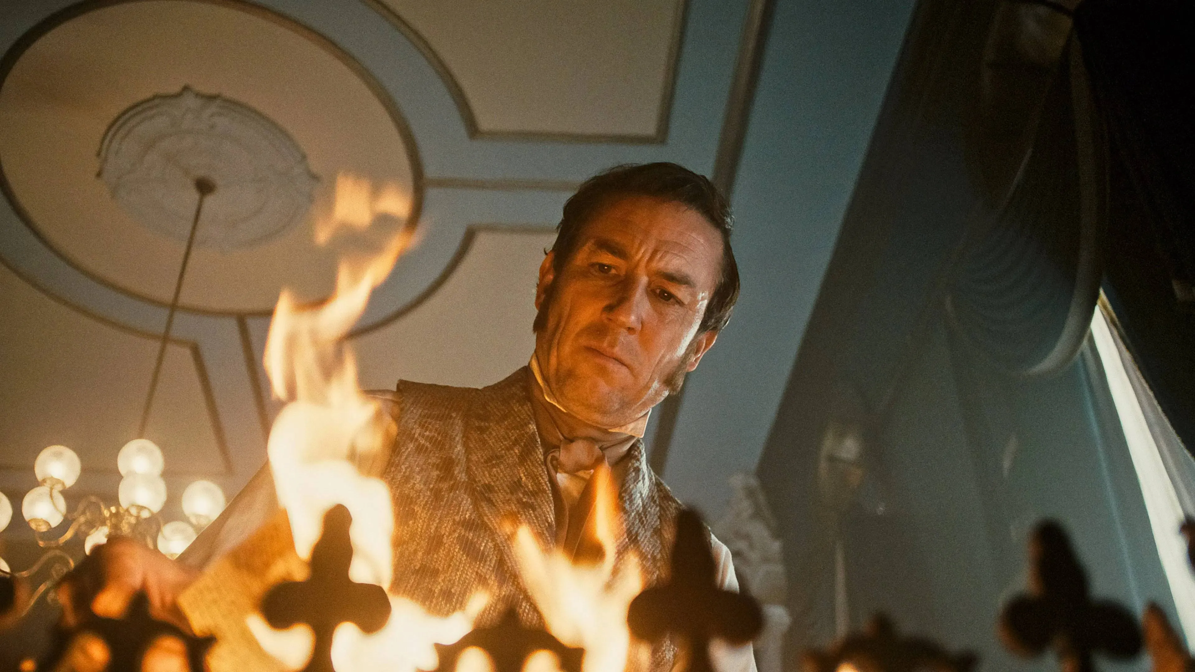 Genoten van 'Death by Lightning'? Deze historische dramaserie is minstens net zo spannend