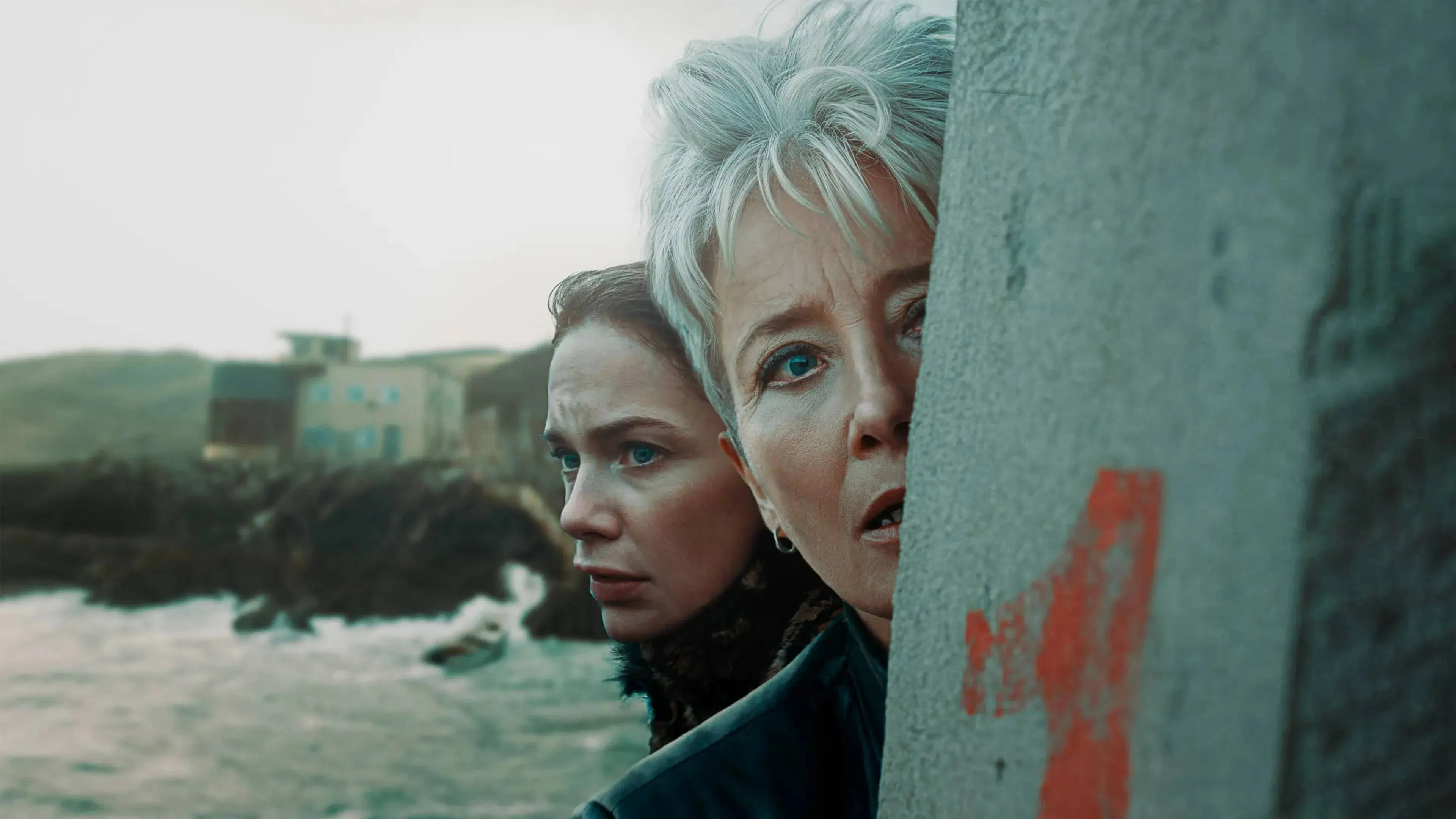 Nieuwe misdaadserie met Emma Thompson valt in de smaak bij kijkers: "verdomd van genoten!"