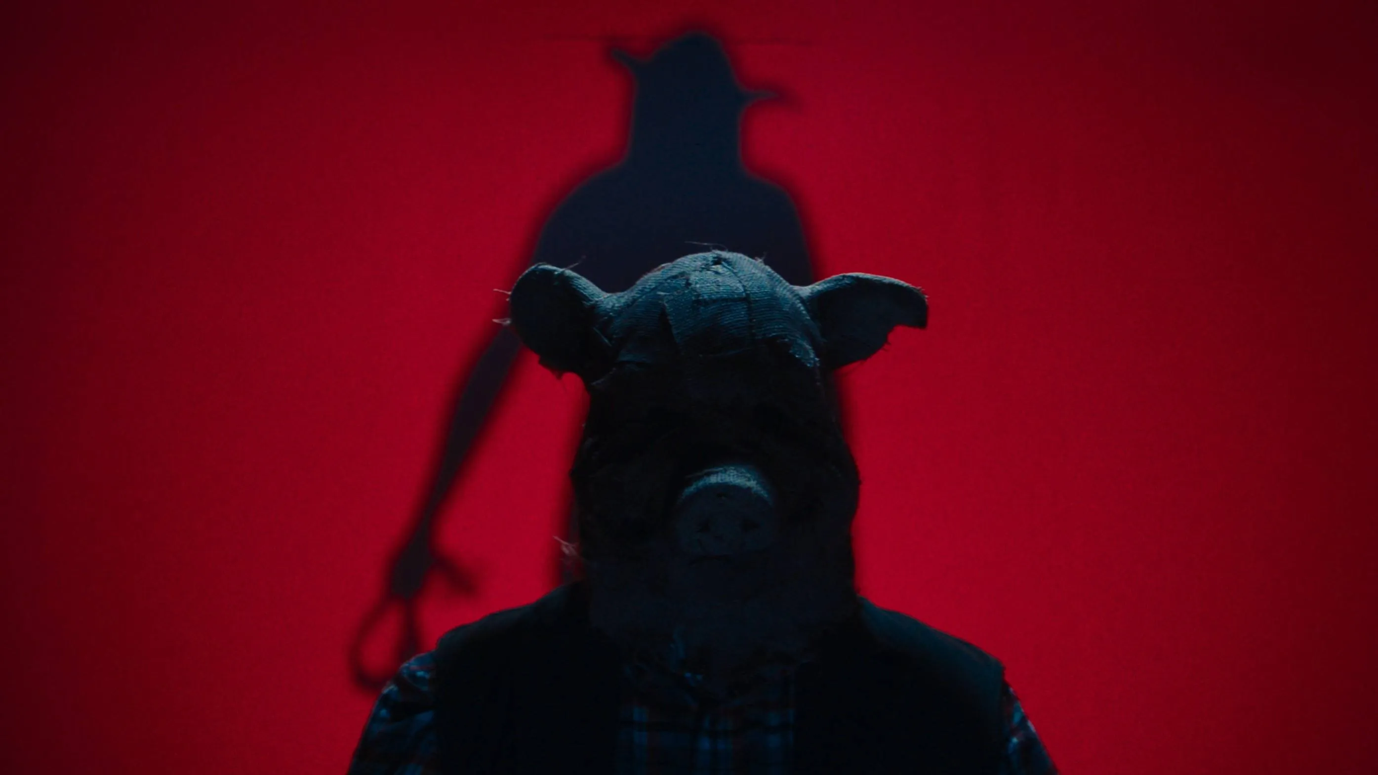 Angstaanjagende stadslegende komt tot leven in de officiële trailer van 'Pig Hill'