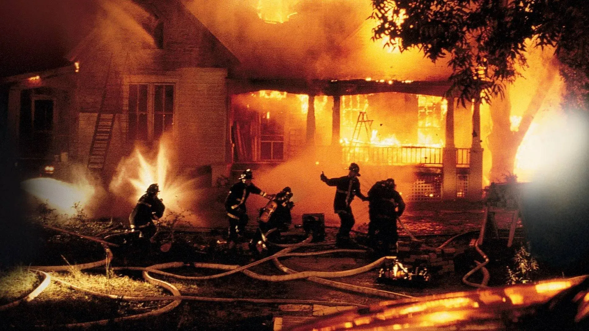 Heftige '90s-thriller met Samuel L. Jackson momenteel razend populair op Netflix: "Aanrader!"