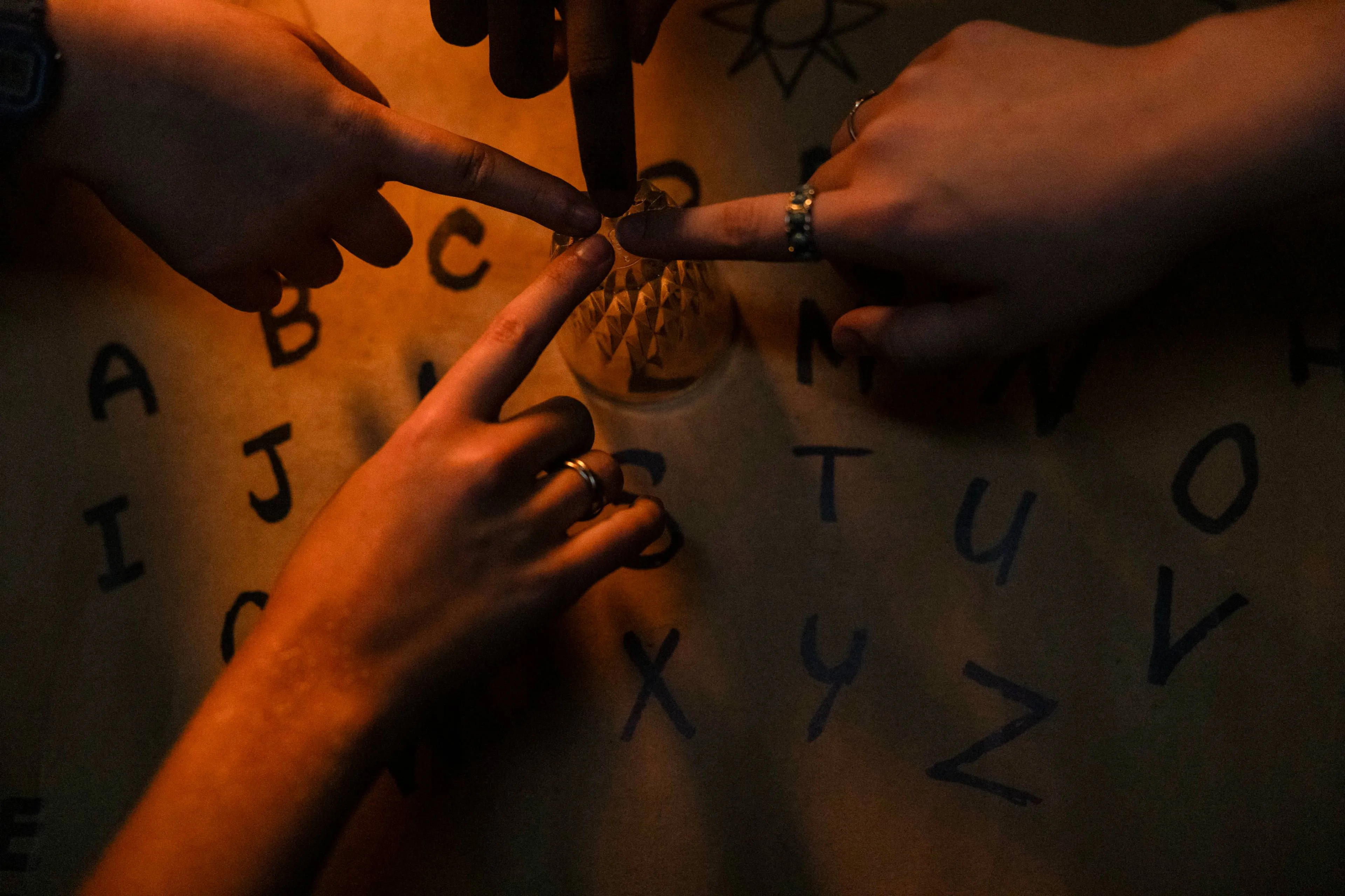 Netflix-kijkers lopen weg met nieuwe spannende thrillerserie: "zó ontzettend van genoten!"