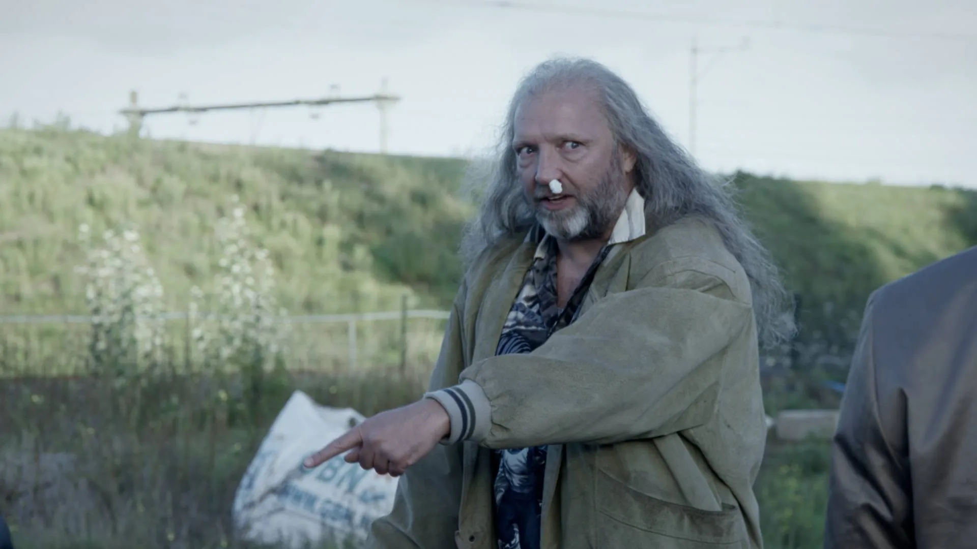 'Bad Slippers' trailer: Nieuwe komedie met Ruben van der Meer binnenkort te zien