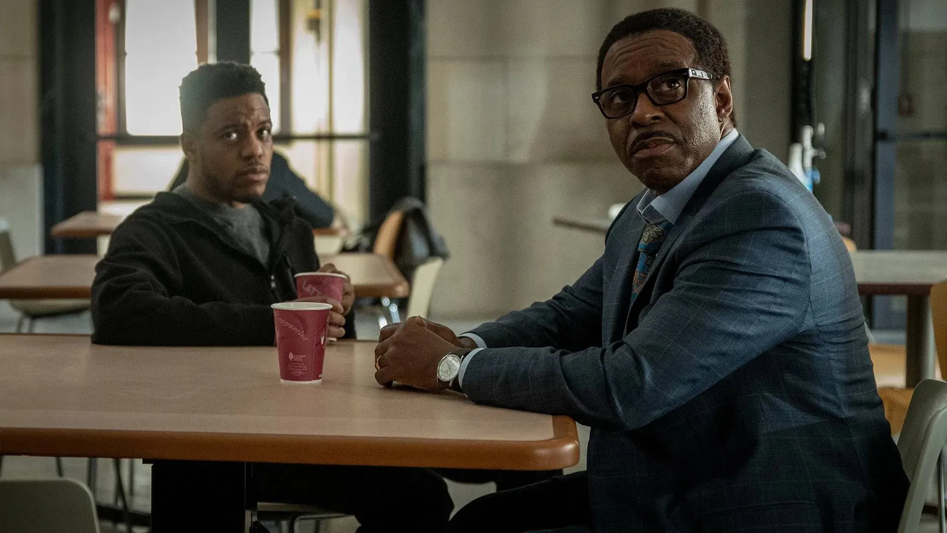 Netflix-kijkers omver geblazen door intens rechtbankdrama: "wát een topreeks!"