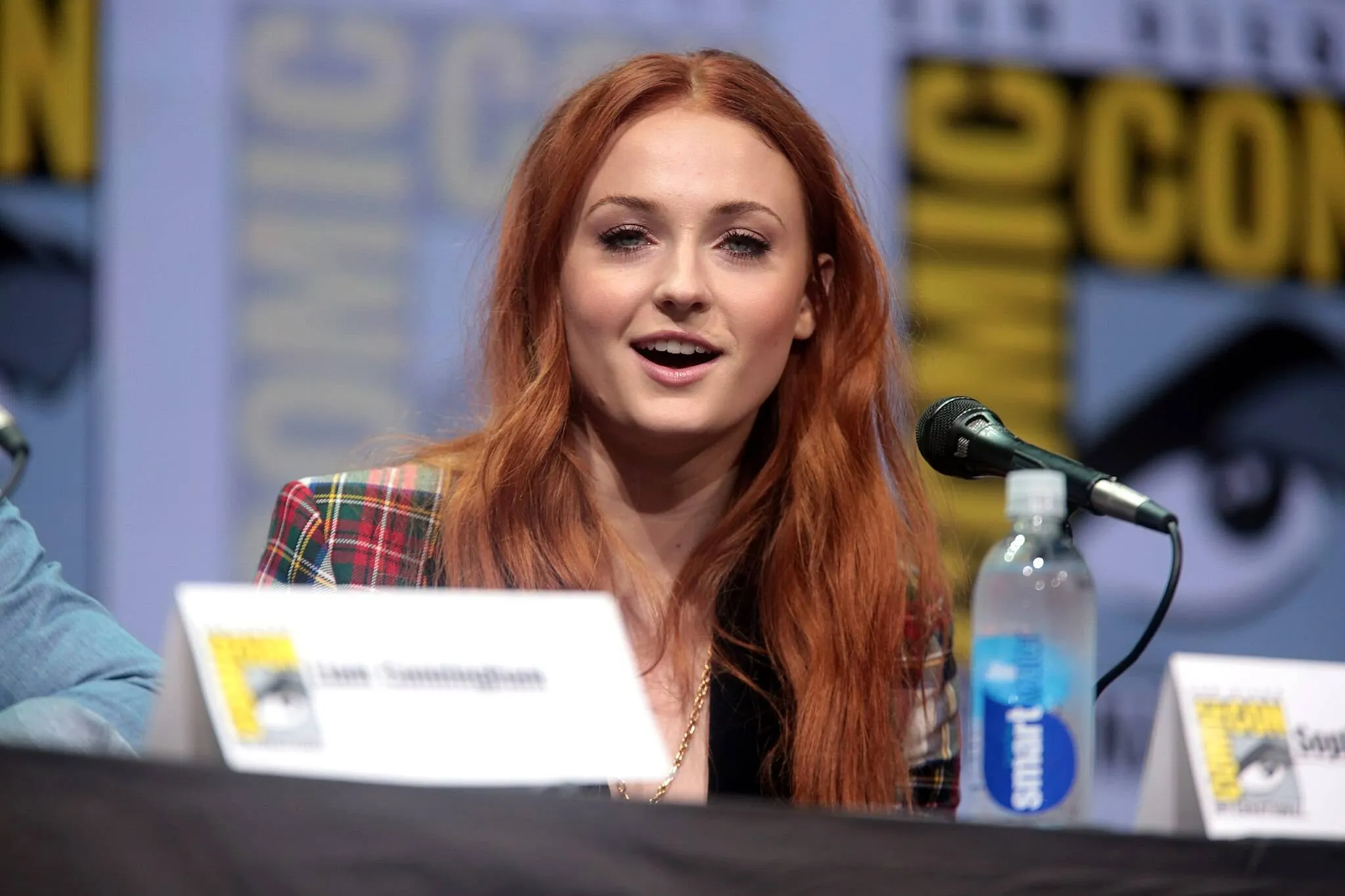 Sophie Turner te zien als Lara Croft in eerste blik op nieuwe 'Tomb Raider'-serie