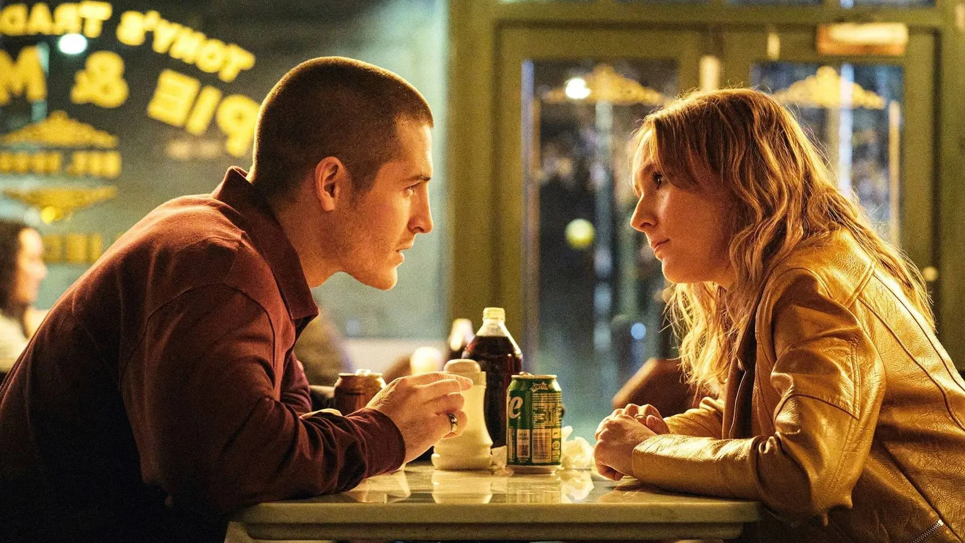 Hoge scores en lovende reacties voor nieuwe Britse misdaadserie: "uitstekend!"