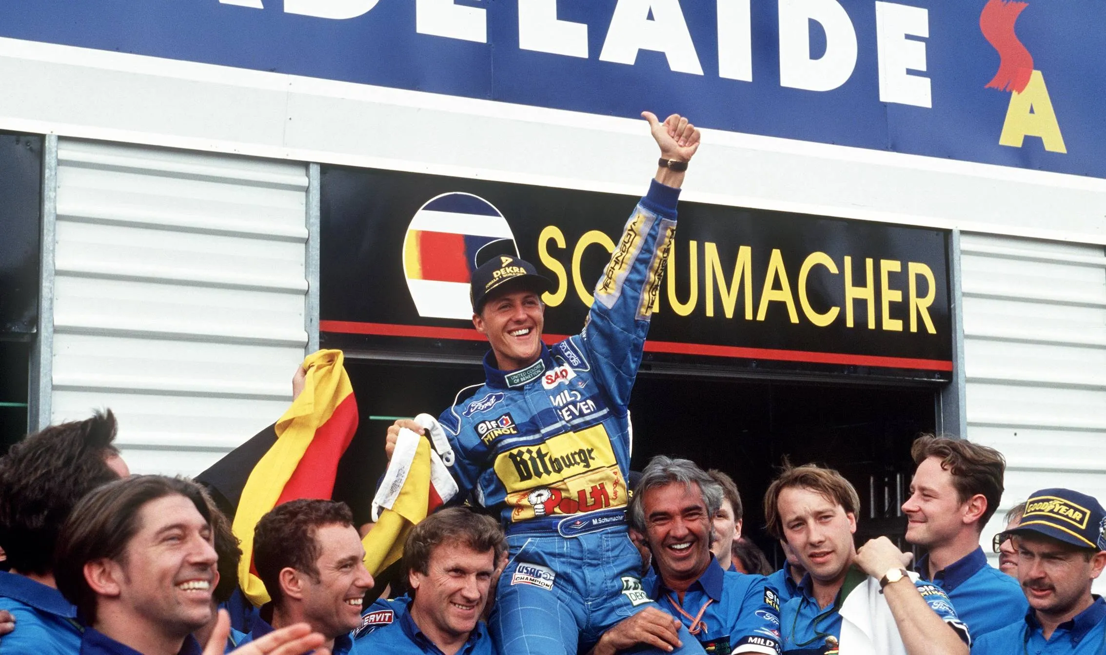 Netflix kondigt gloednieuwe F1-documentaire aan over Michael Schumacher