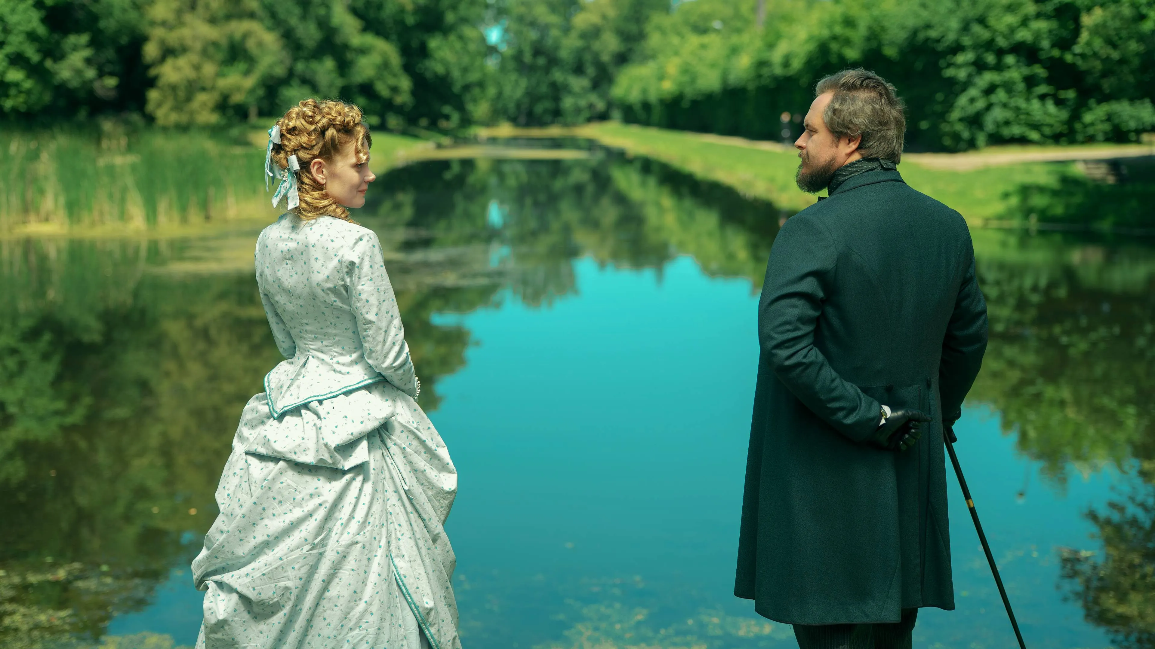 Netflix deelt eerste verbluffende beelden van nieuwe historische dramaserie 'Lalka'