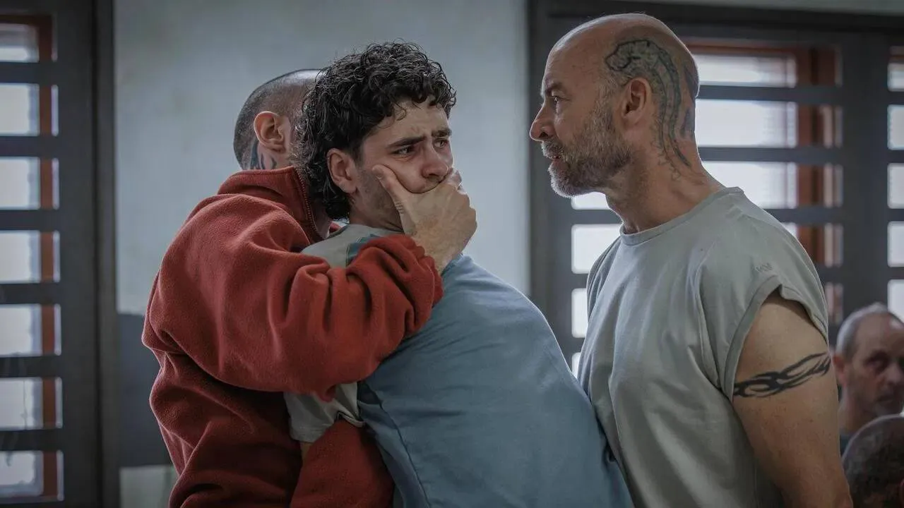 Mysterieuze Zweedse thrillerserie trekt momenteel erg veel kijkers: "Verrassend goed!"