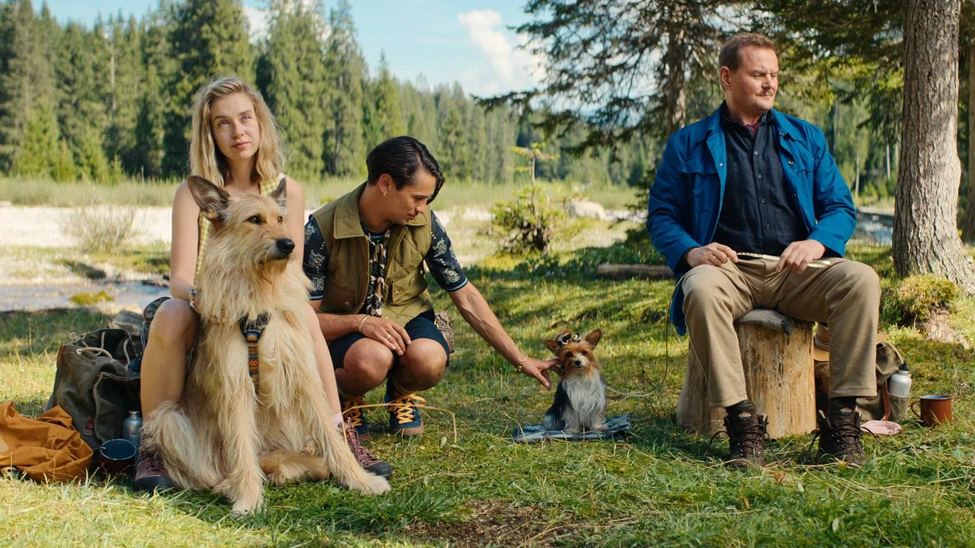 Netflix deelt eerste beelden van nieuwe vrolijke hondenfilm 'Eat Pray Bark'