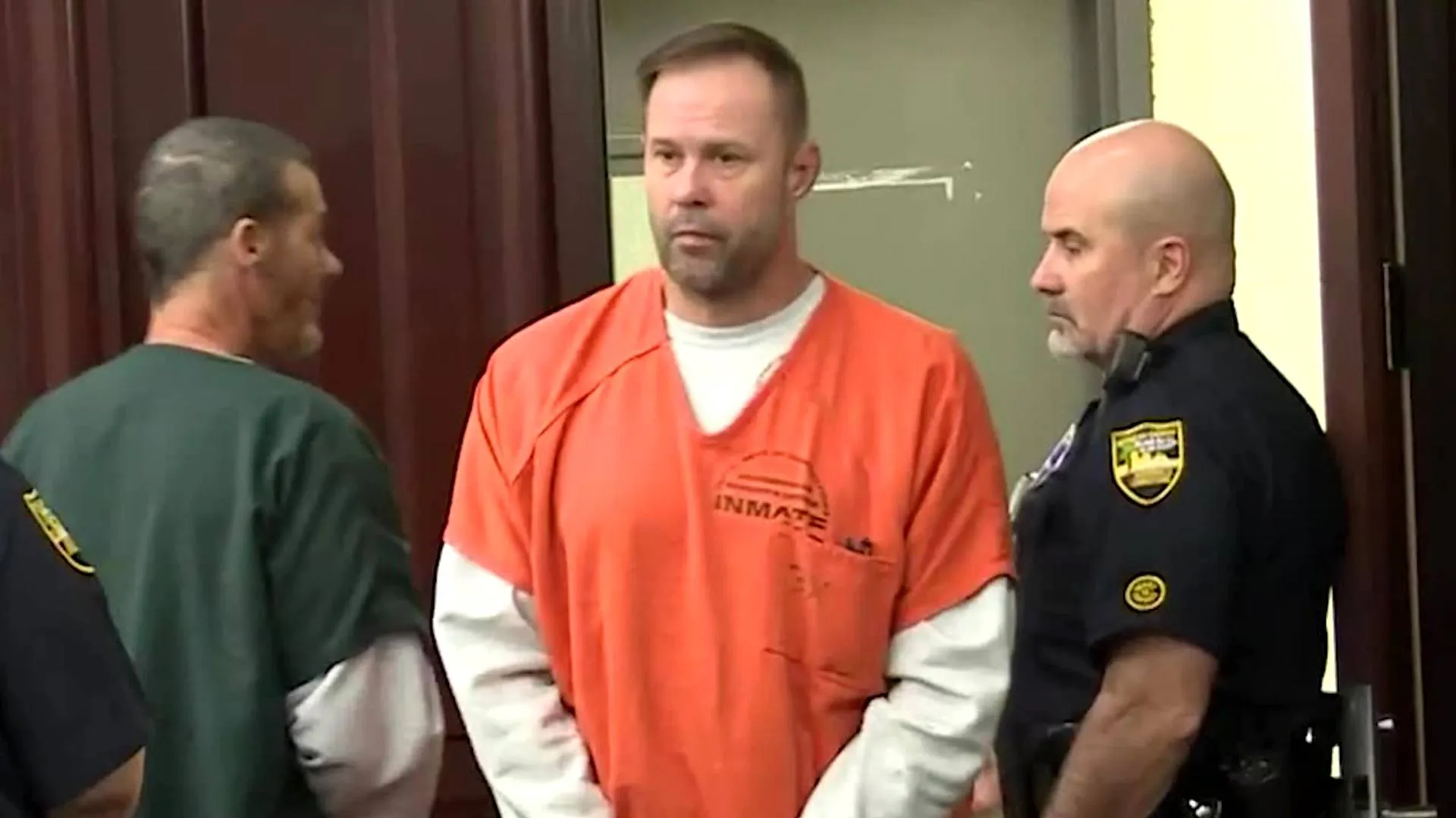 Murder_On_Trial_S01_E02_The_Lady_In_The_Trash_Dump