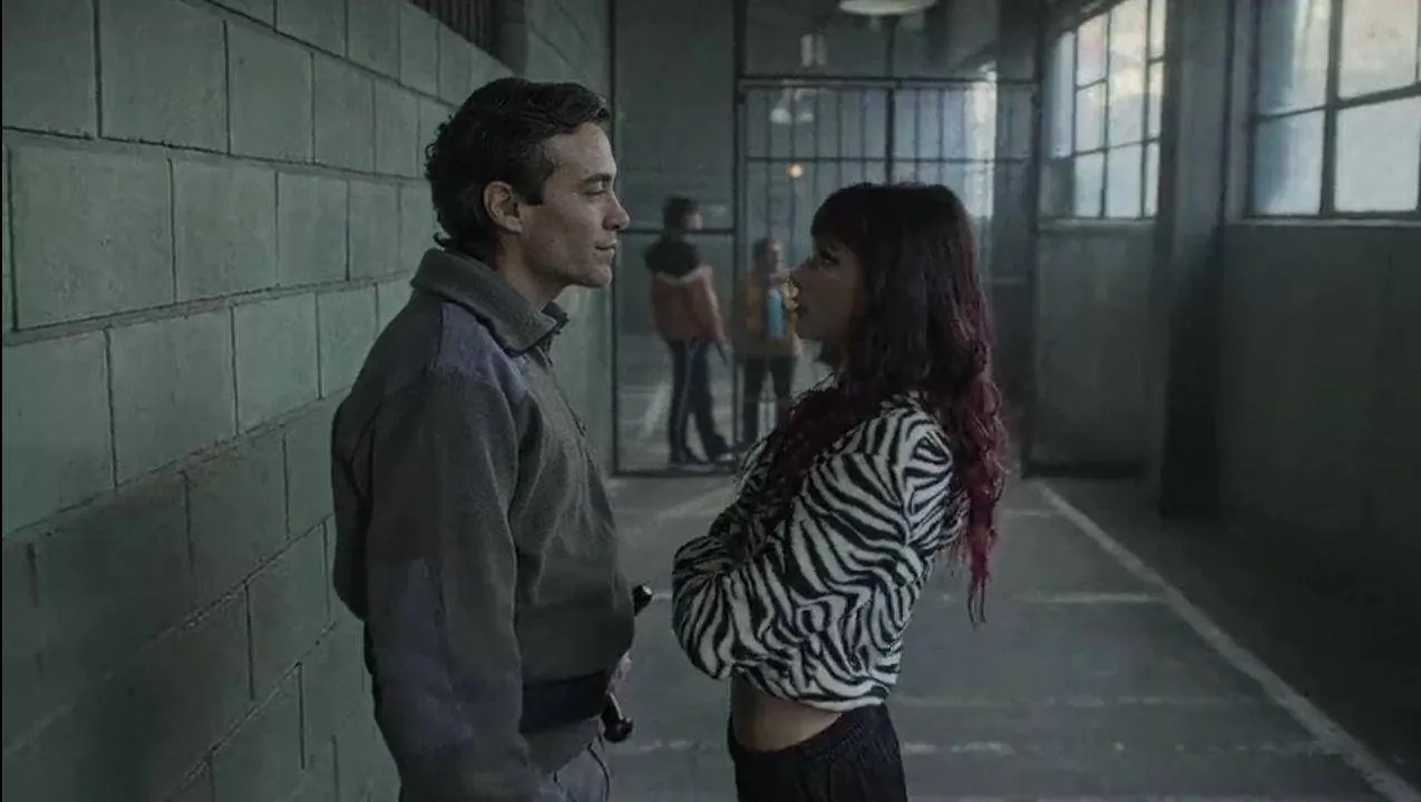 MV5BMTEwMGViZGYtMjFjNS00ZmU4LTgyNjItN2YxNGNjYzg5ZDFhXkEyXkFqcGc@._V1_