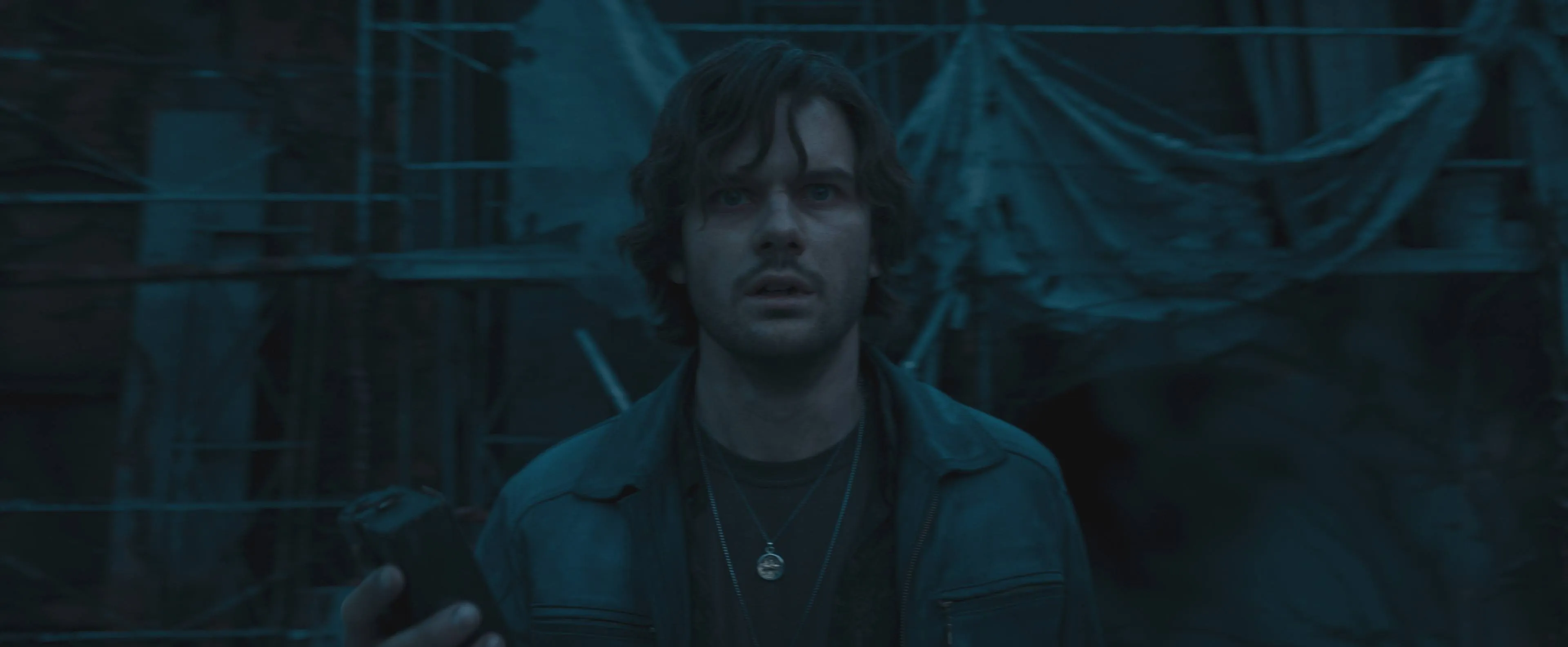 Nieuwe horrorfilm met 'War Horse'-acteur Jeremy Irvine vanaf deze week te zien