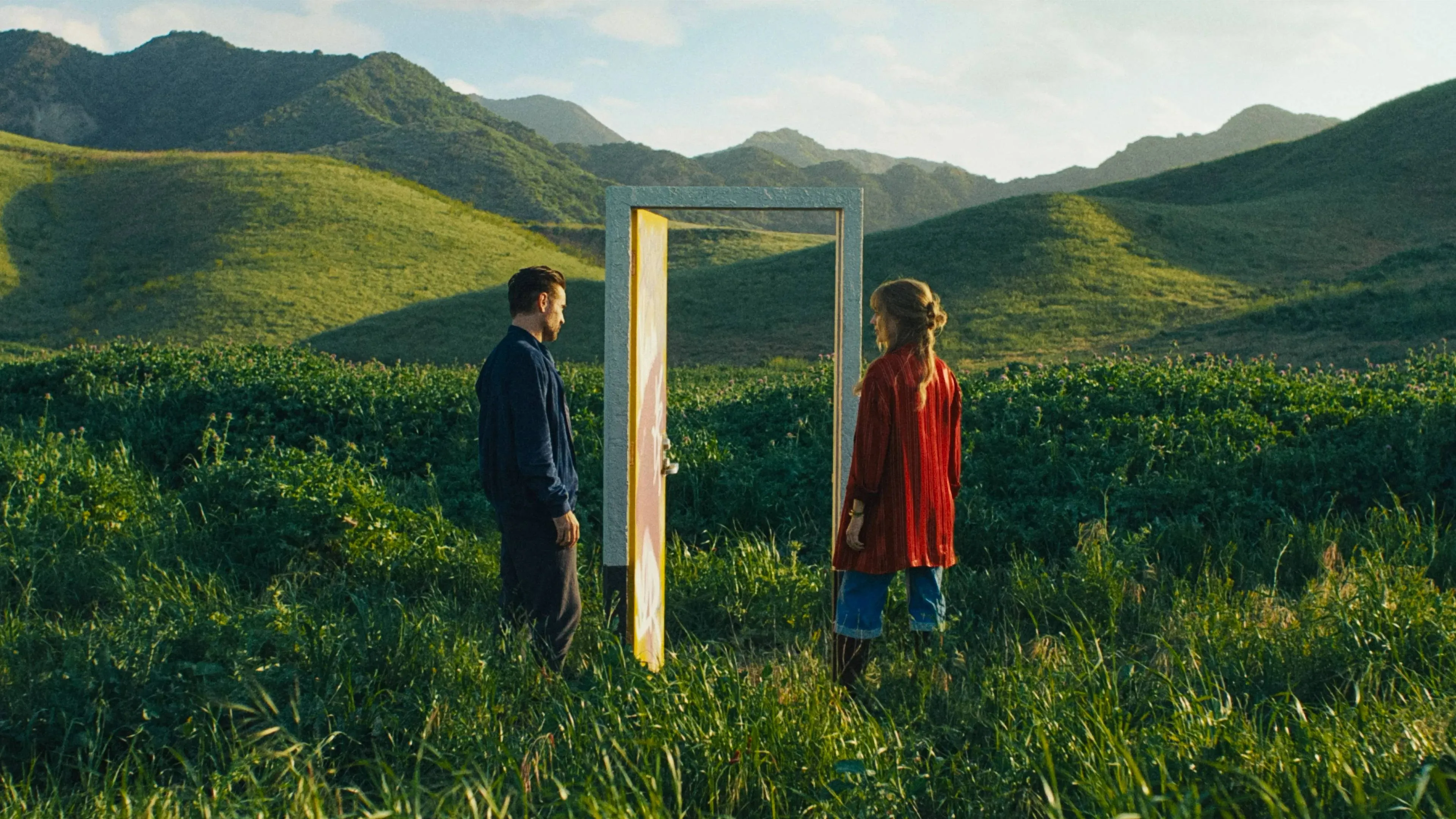 Netflix strikt de rechten van fantasyfilm met Margot Robbie en Colin Farrell