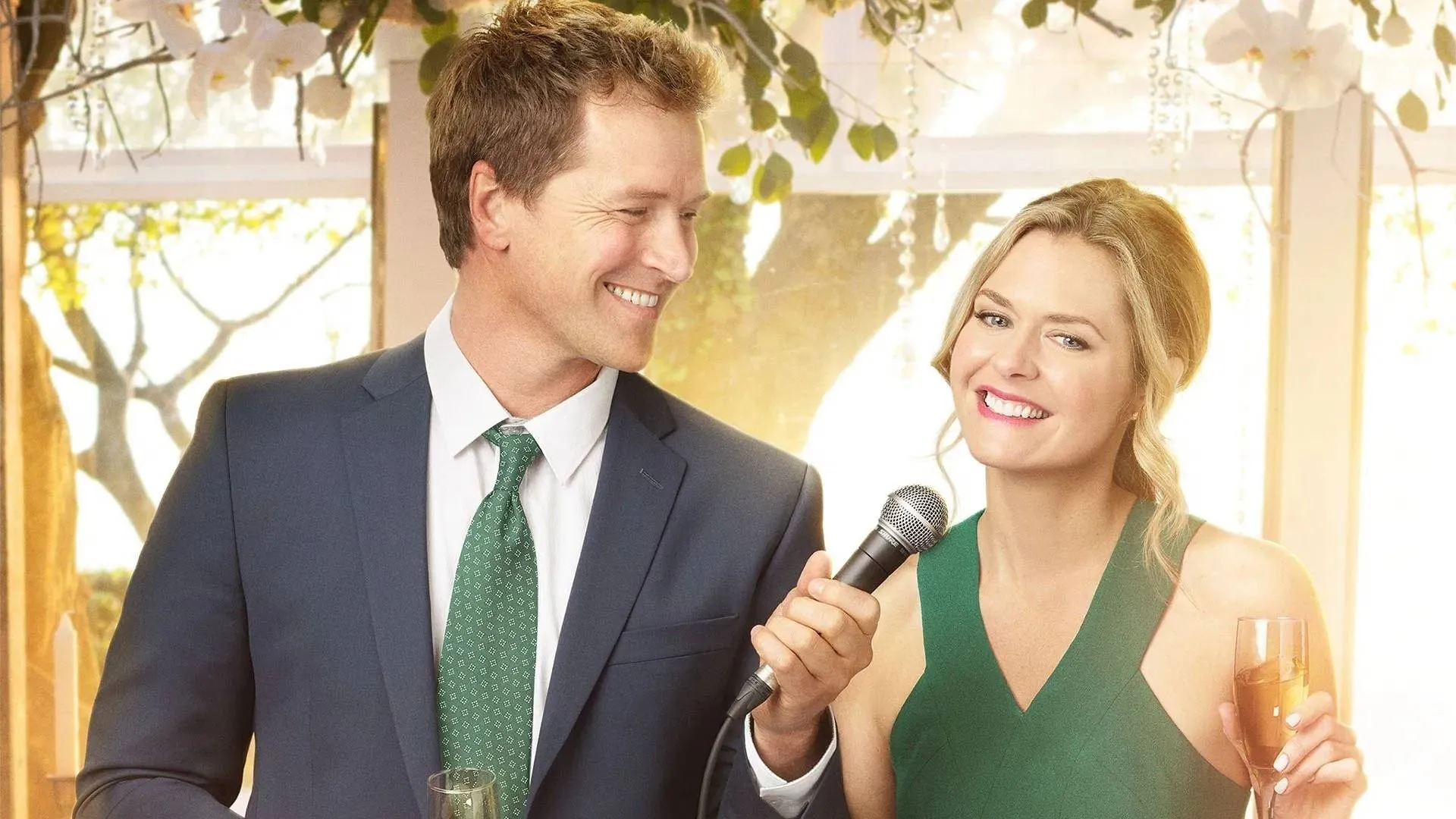 Netflix strikt de rechten van romantische Hallmark-film 'My Favorite Wedding'