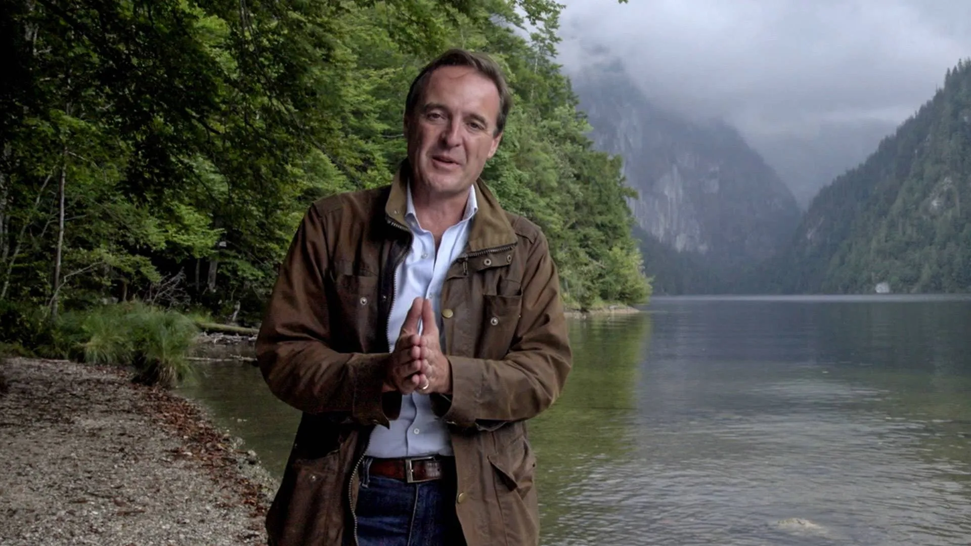 Historicus Guy Walters zoekt in nieuwe docuserie naar verborgen nazischatten