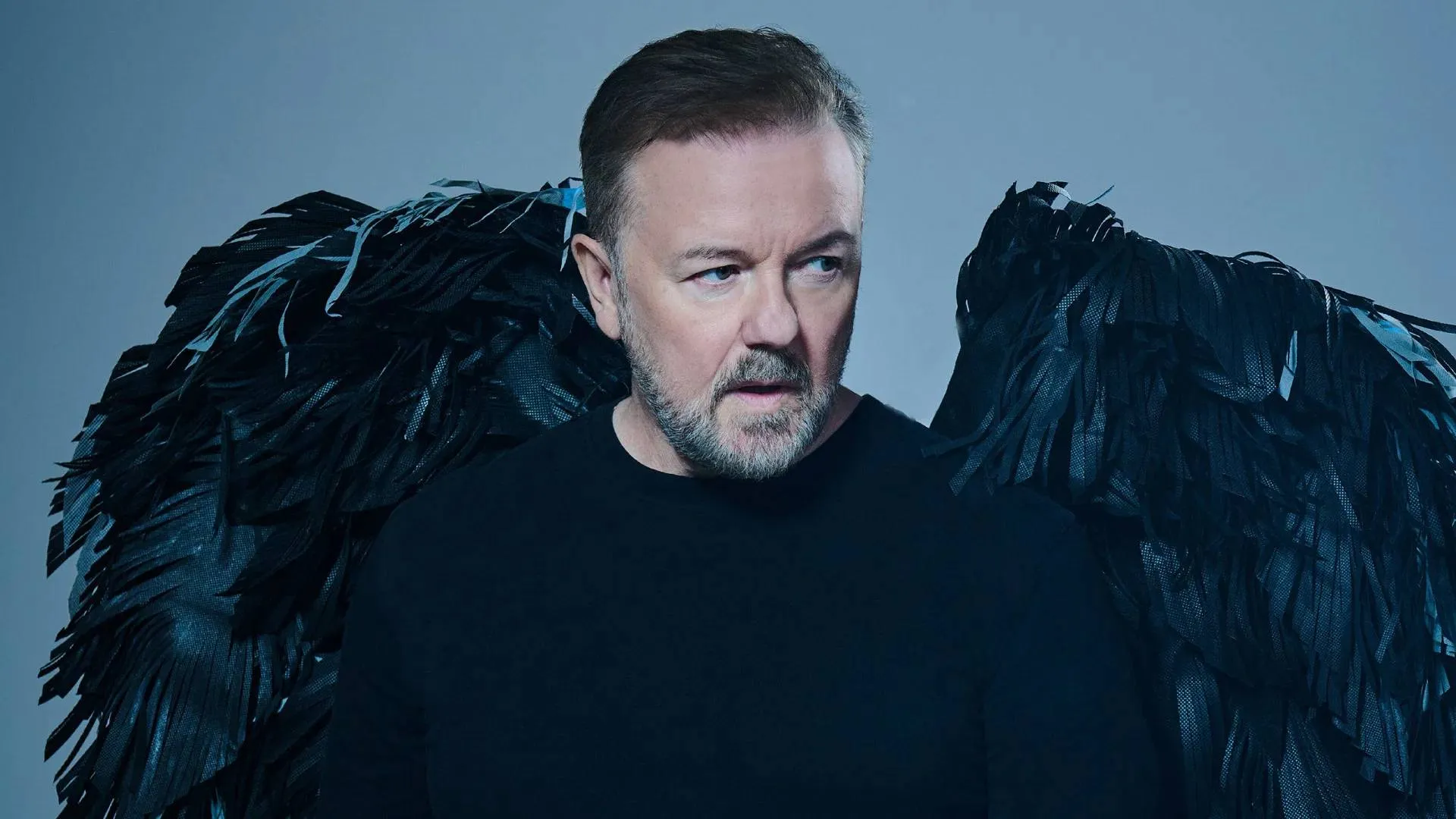 Rickey Gervais keert terug op Netflix met nieuwe serie én stand-upshow