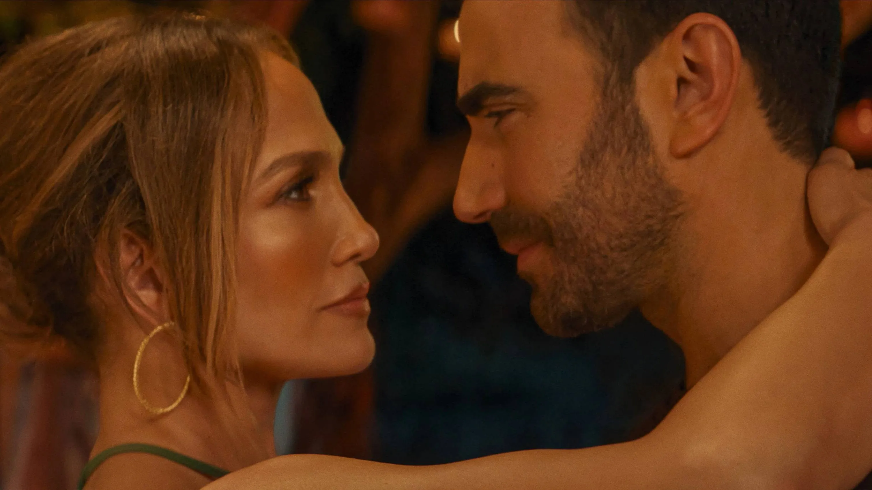 Jennifer Lopez zet alles op het spel in dé wereldwijde Netflix-hit van dit moment