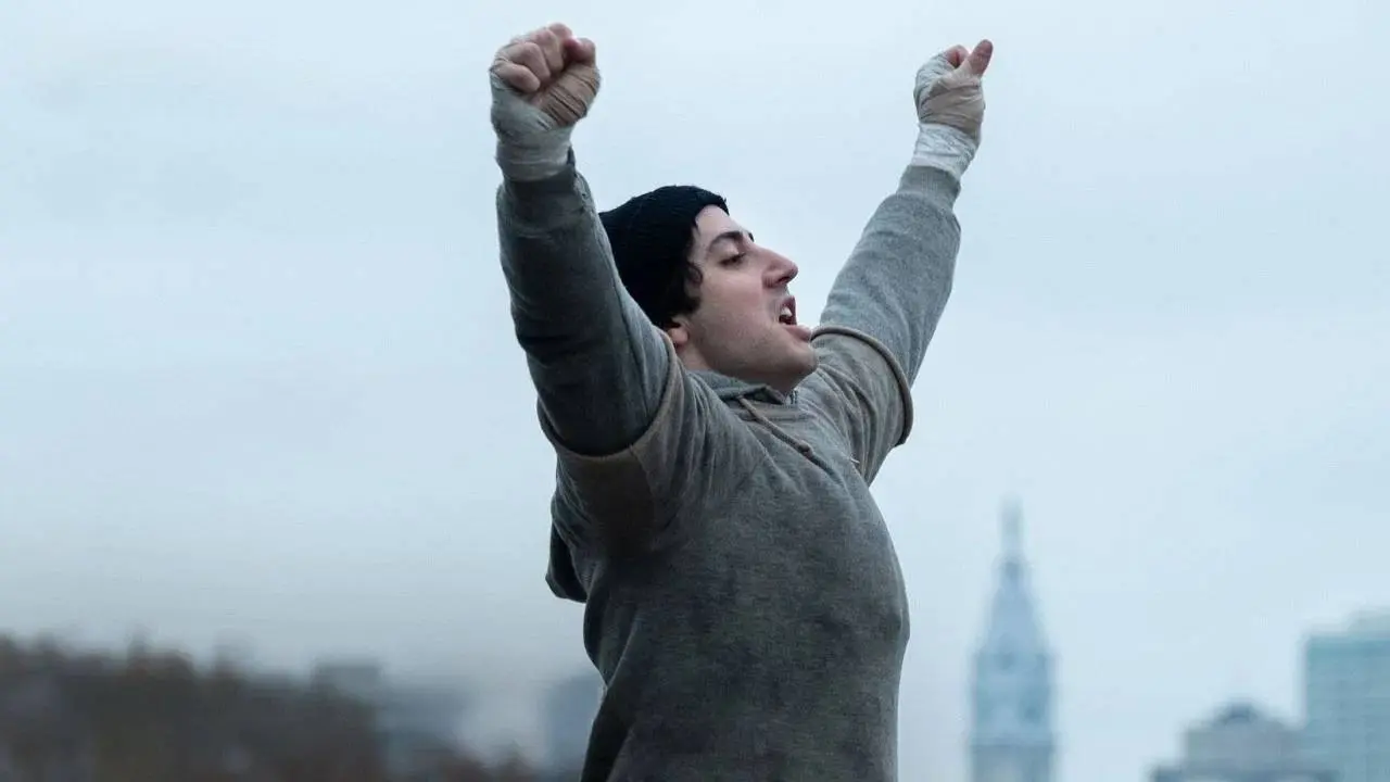 Anthony Ippolito is Sylvester Stallone in de officiële trailer van 'I Play Rocky'