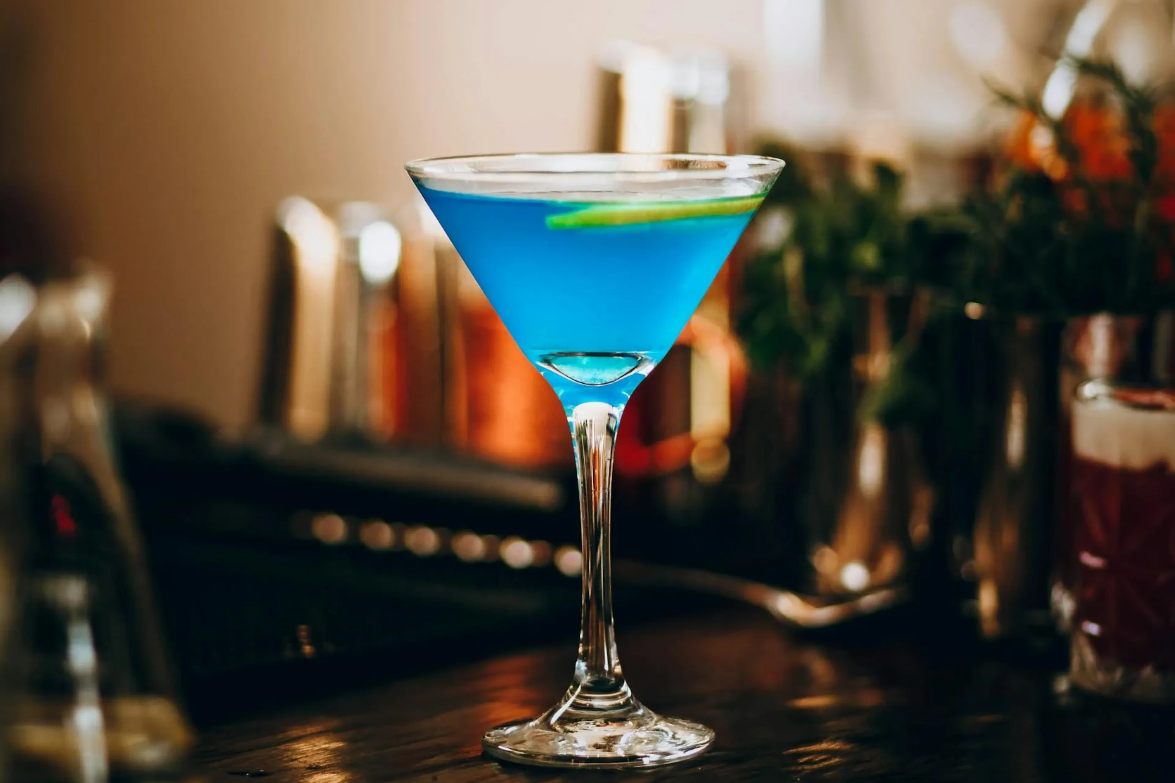 Names Explained: hoe komt Blue Curaçao aan zijn naam?