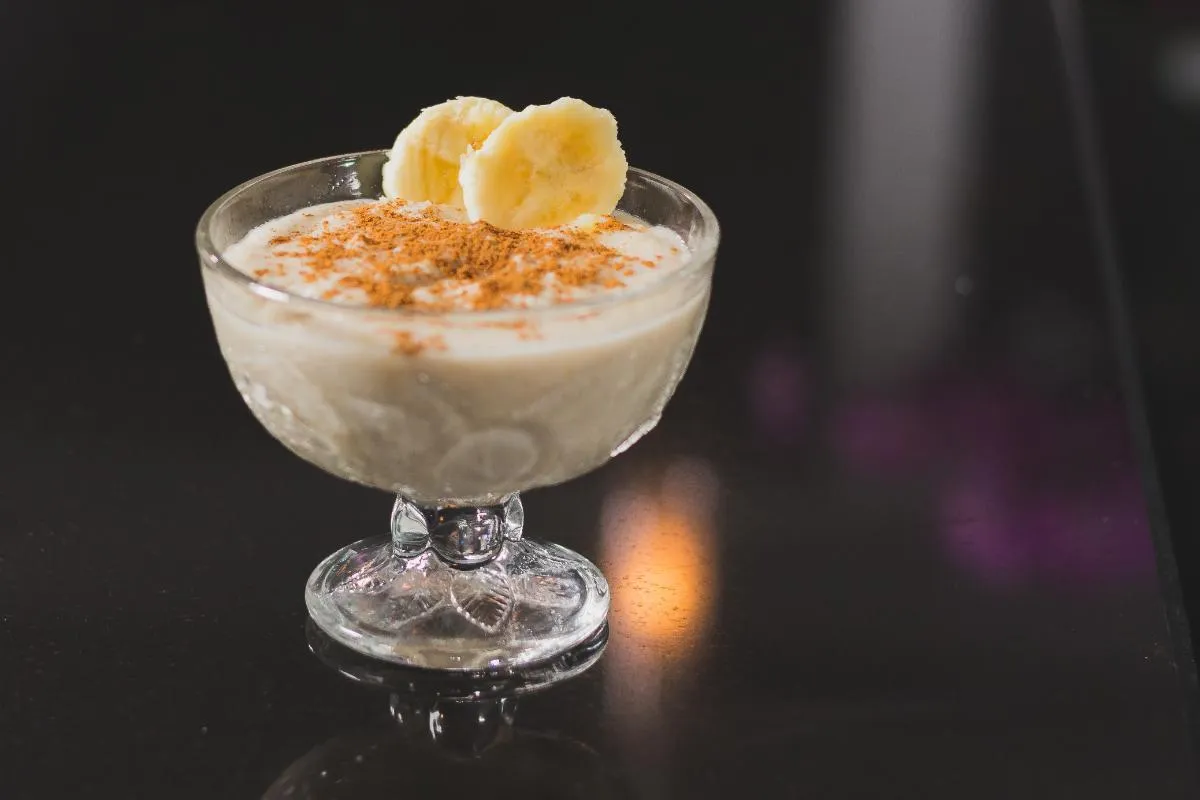 Duik de keuken in en verlekker je gasten met dit luxueus ogend, maar zeer eenvoudig dessert