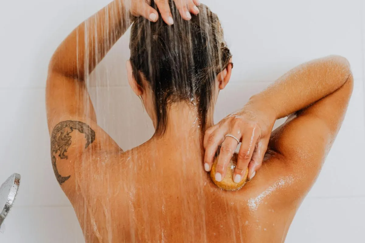 Douche slim, bespaar groot: Energiebesparende tips voor een budgetvriendelijke routine!