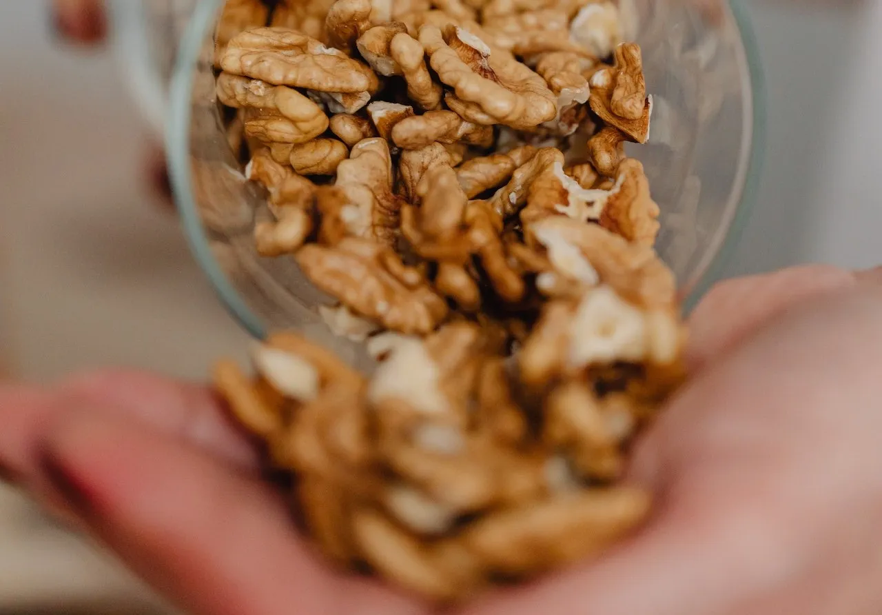 Word je dik van noten eten en is het wel gezond?