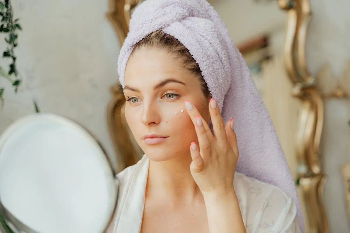 Onverstelbaar wat je allemaal kan schoonmaken met ... make-up remover: Ontdek het hier