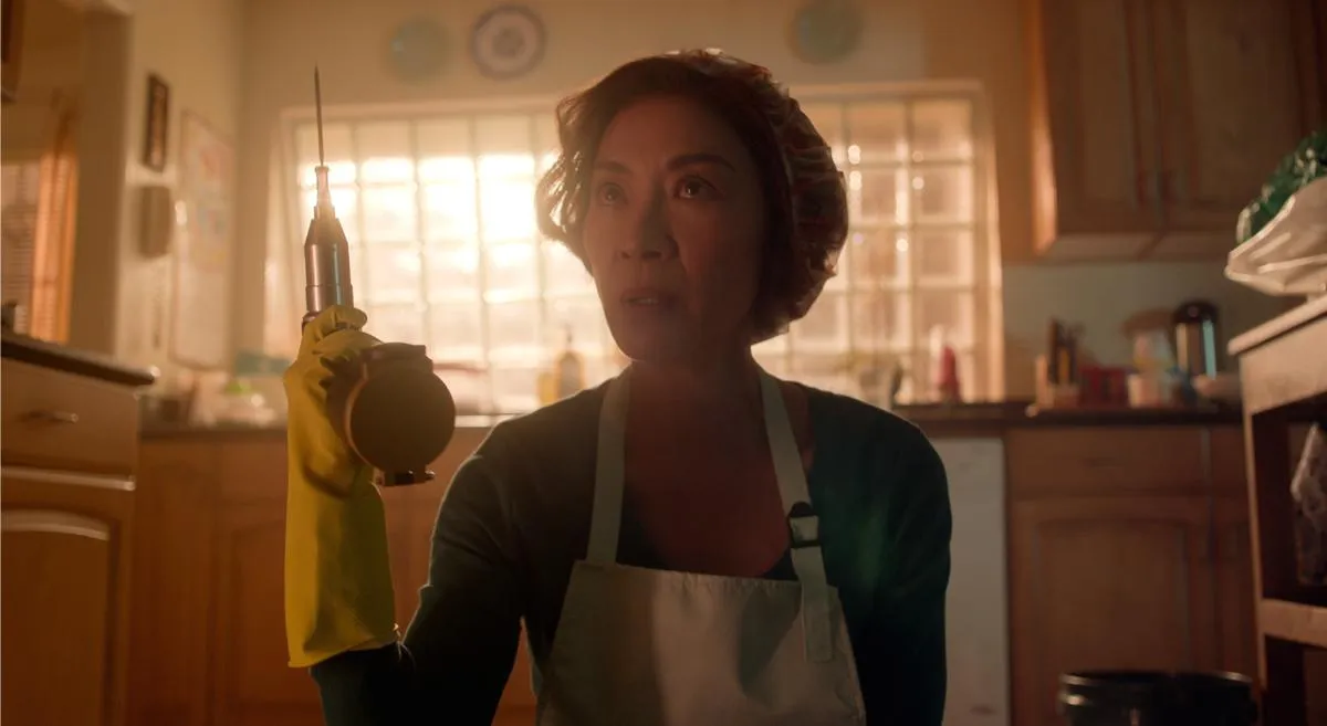 Netflix onthult explosieve trailer van aangrijpende serie: Ijzersterke Oscarwinnares Michelle Yeoh in de hoofdrol