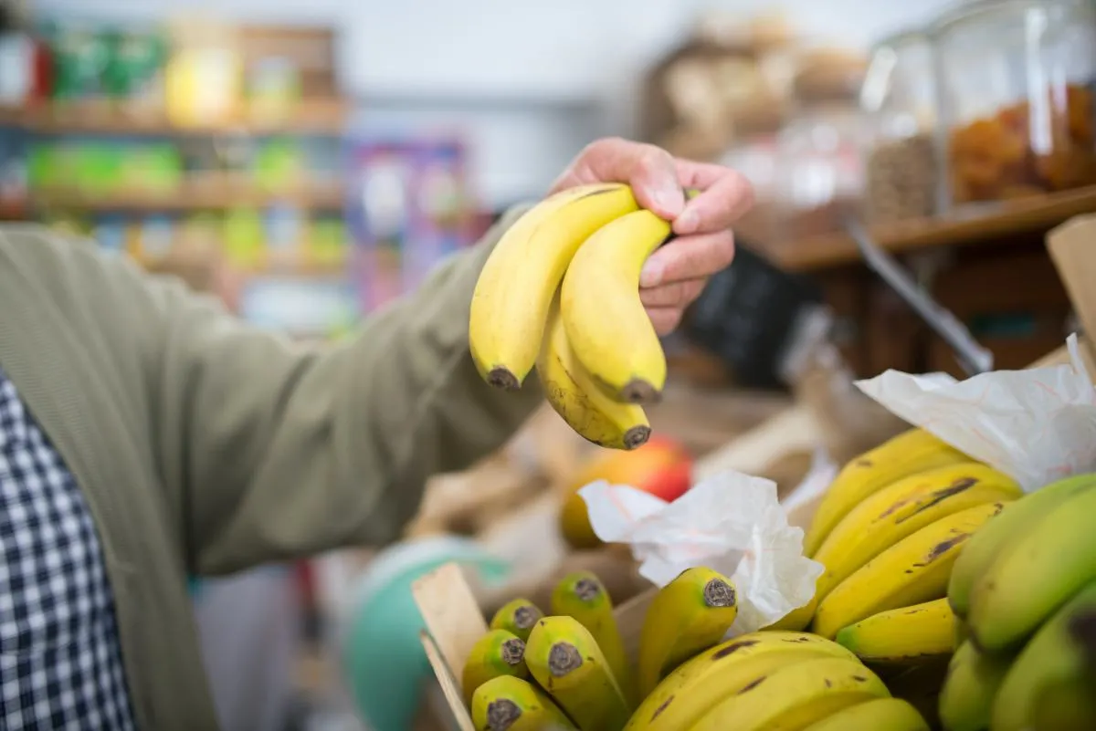 Super eenvoudige truc: Zo voorkom je dat bananen snel rijp worden