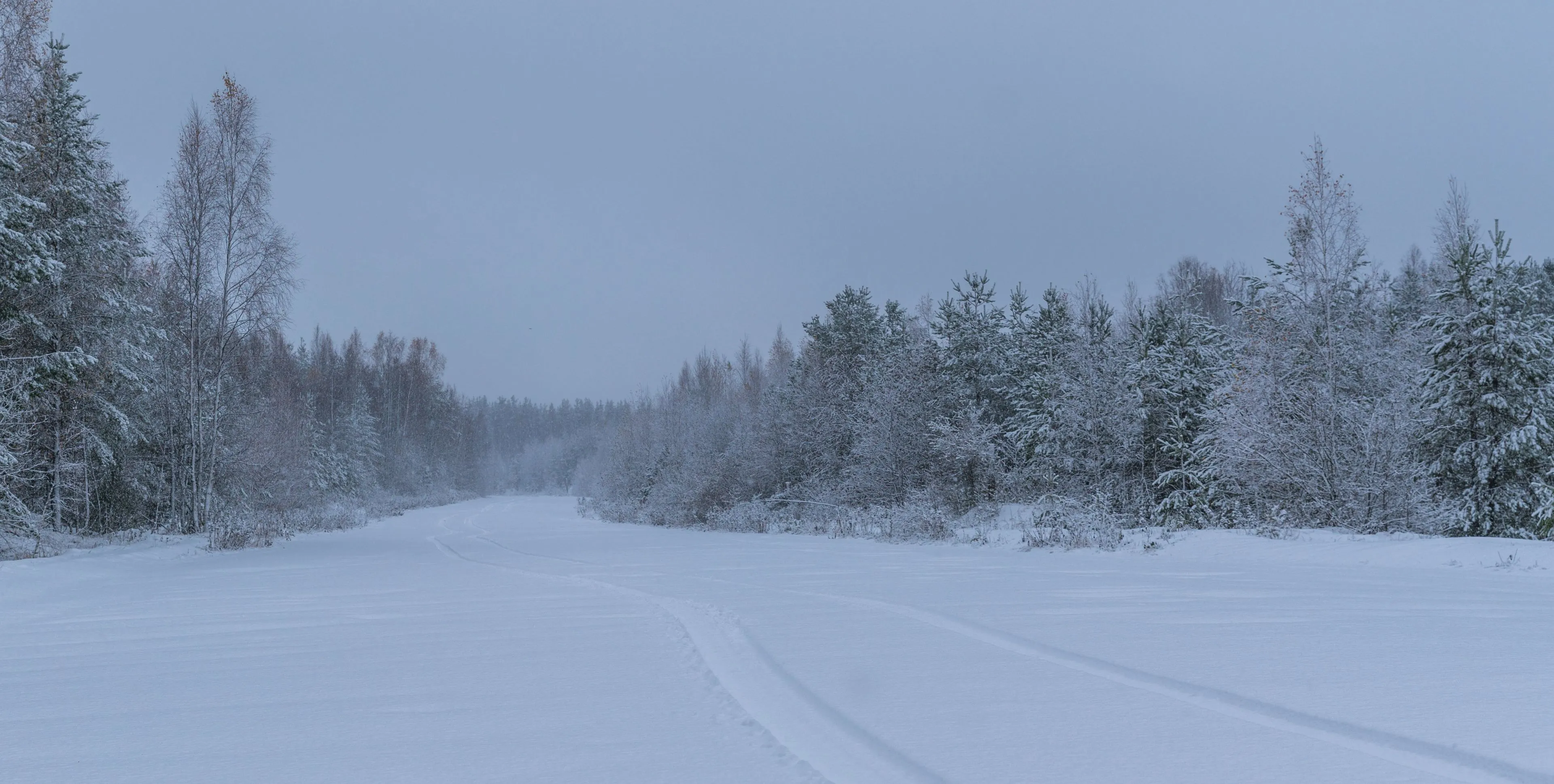 Experts waarschuwen: Winterse sneeuwreflectie kan schade veroorzaken aan je ogen, pijnlijke aandoening