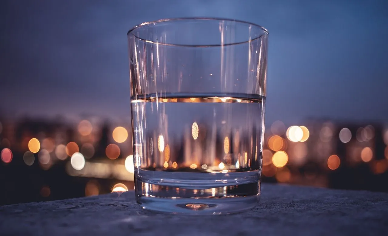 glas drinken water
