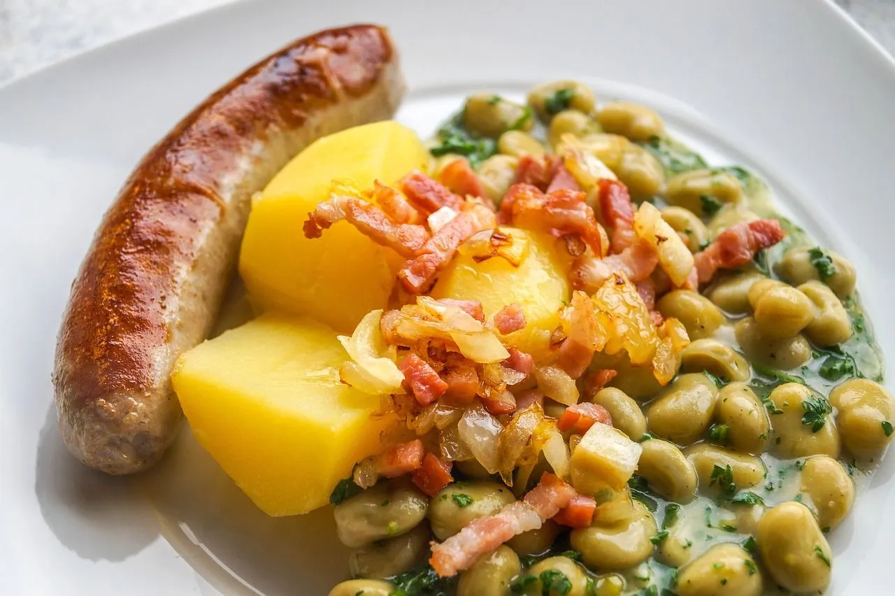 Wat is beter, 's middags warm eten of 's avonds?
