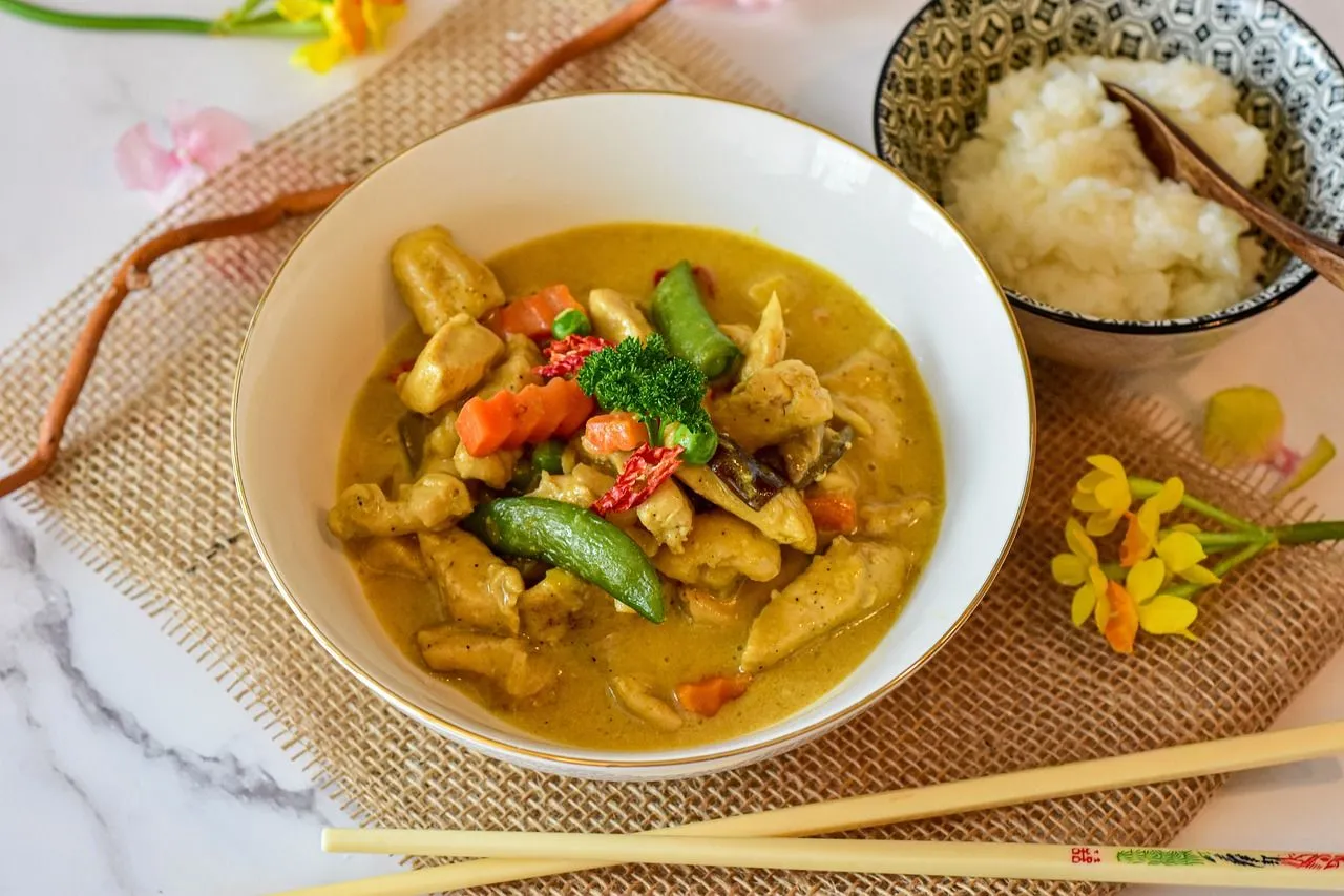 Culinaire verrassing: kip curry met rijst naar een hoger niveau getild!