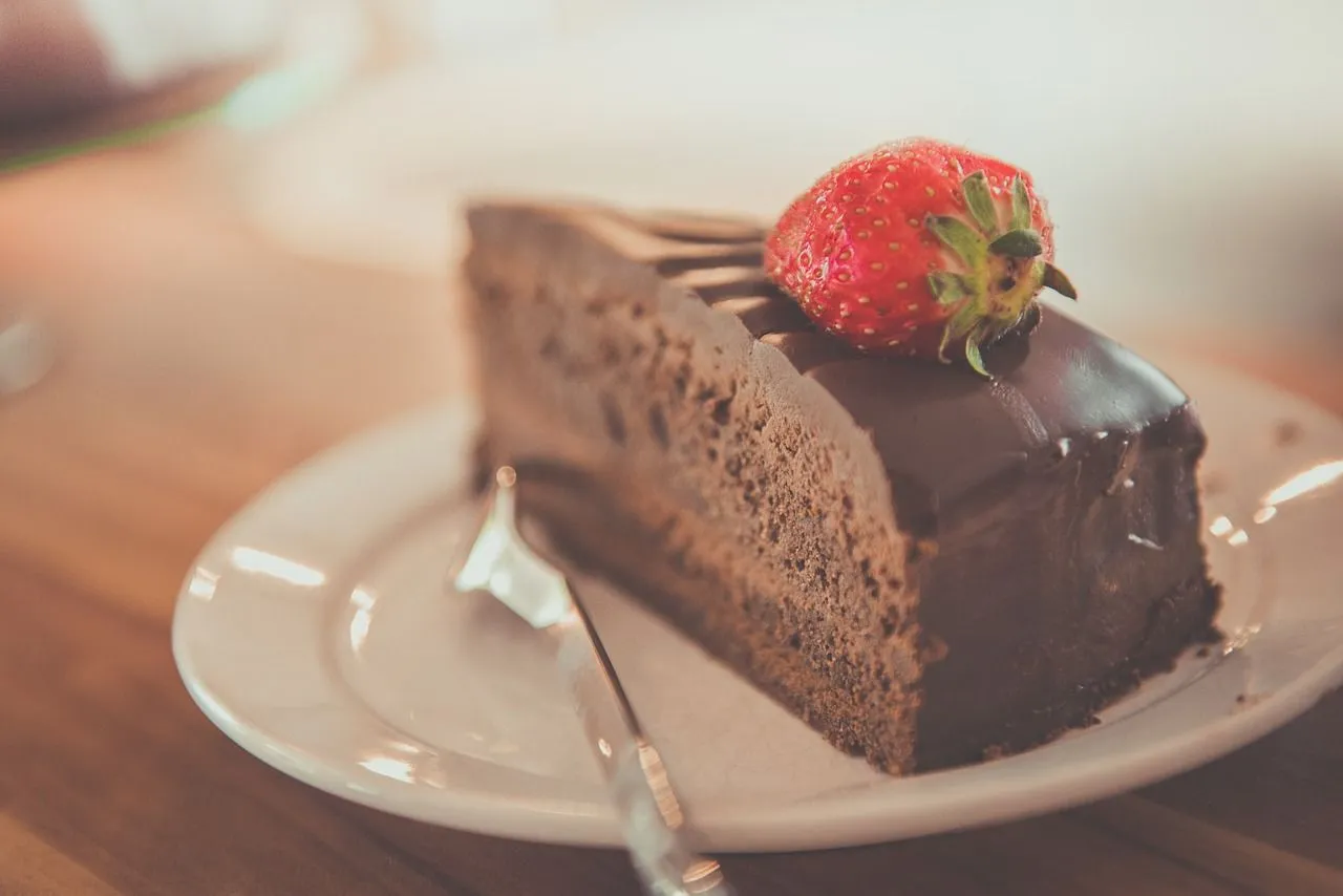 Het meest geliefde dessert onder zoetekauwen: Recept voor chocolademoussetaart