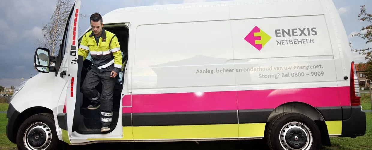 0e37b87b 5b5b 416d a3e6 fe67d27f8241 1